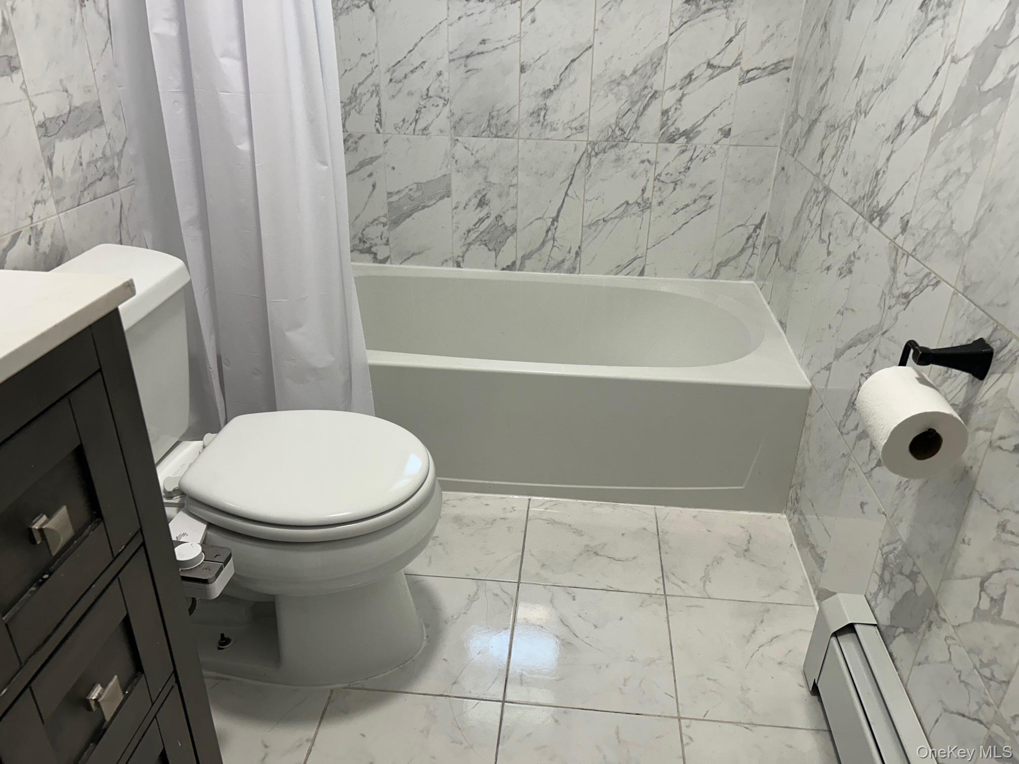 284 Sneden Place W, Unit 284 photo 25