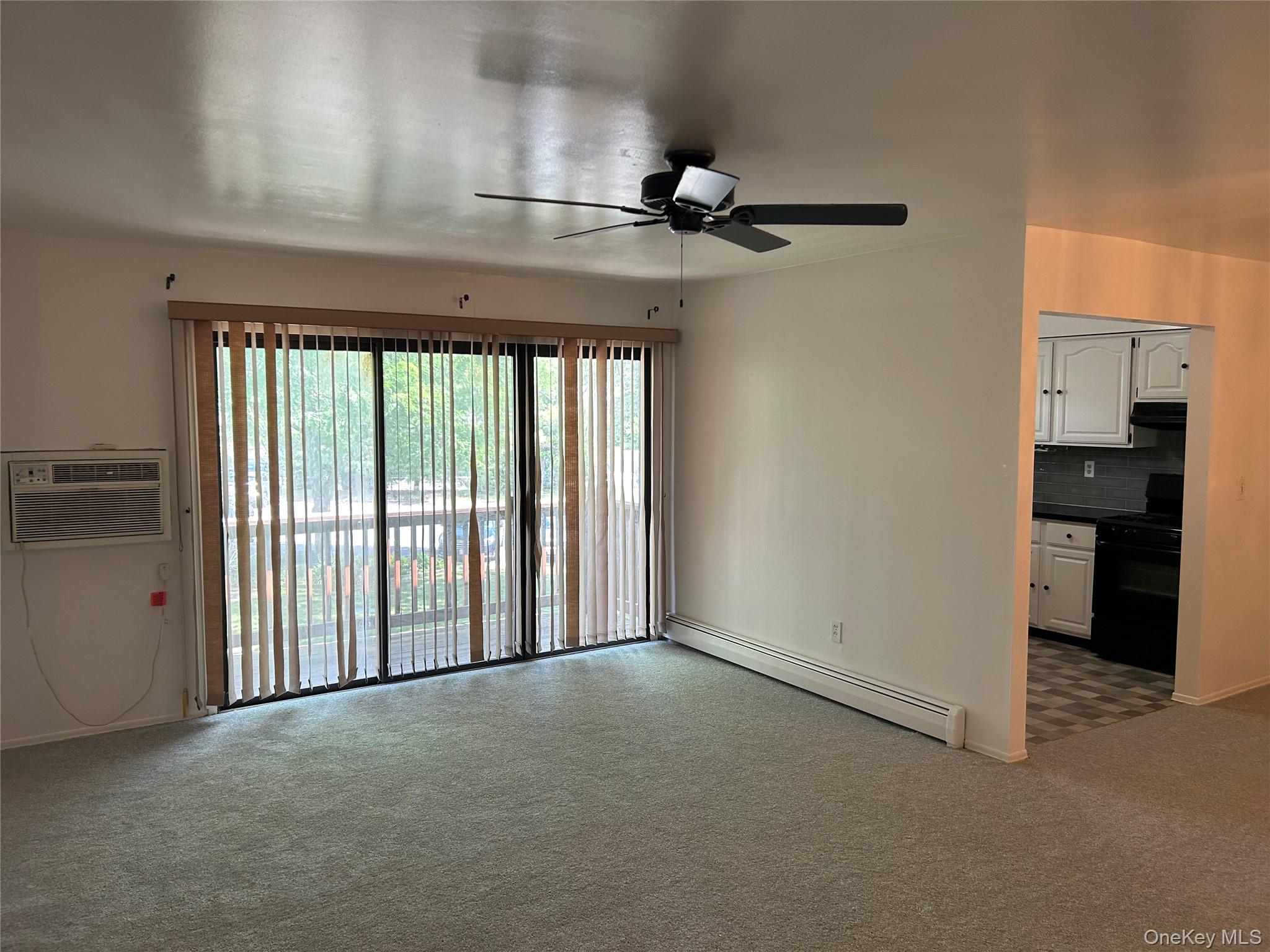 284 Sneden Place W, Unit 284 photo 10