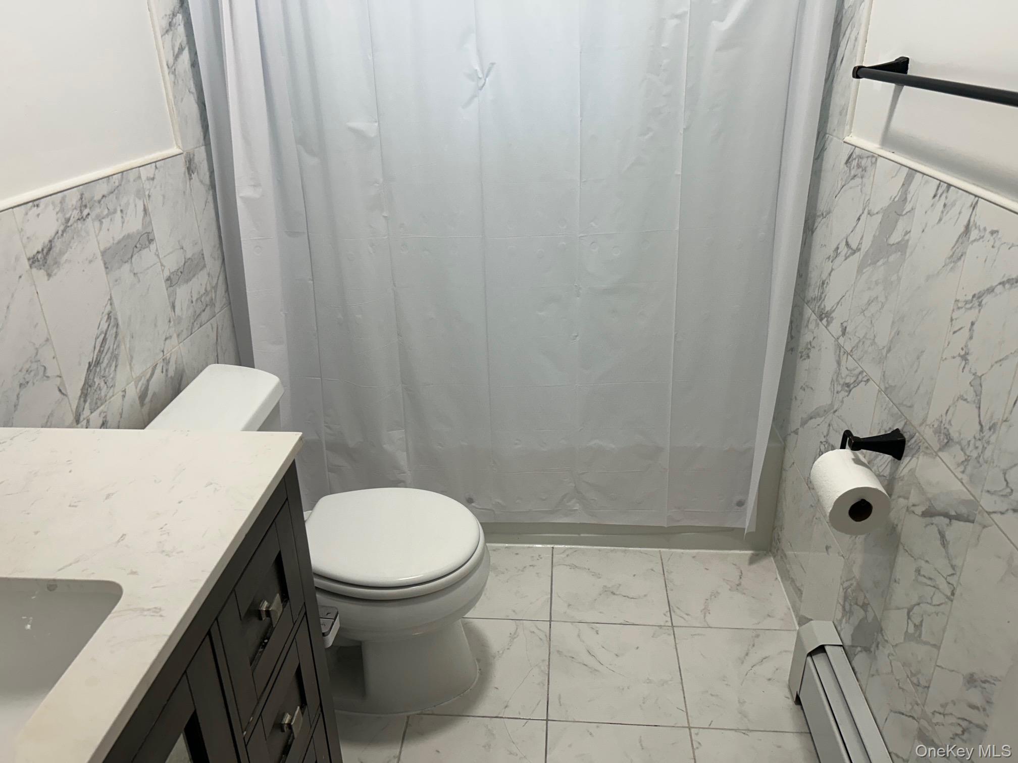 284 Sneden Place W, Unit 284 photo 23