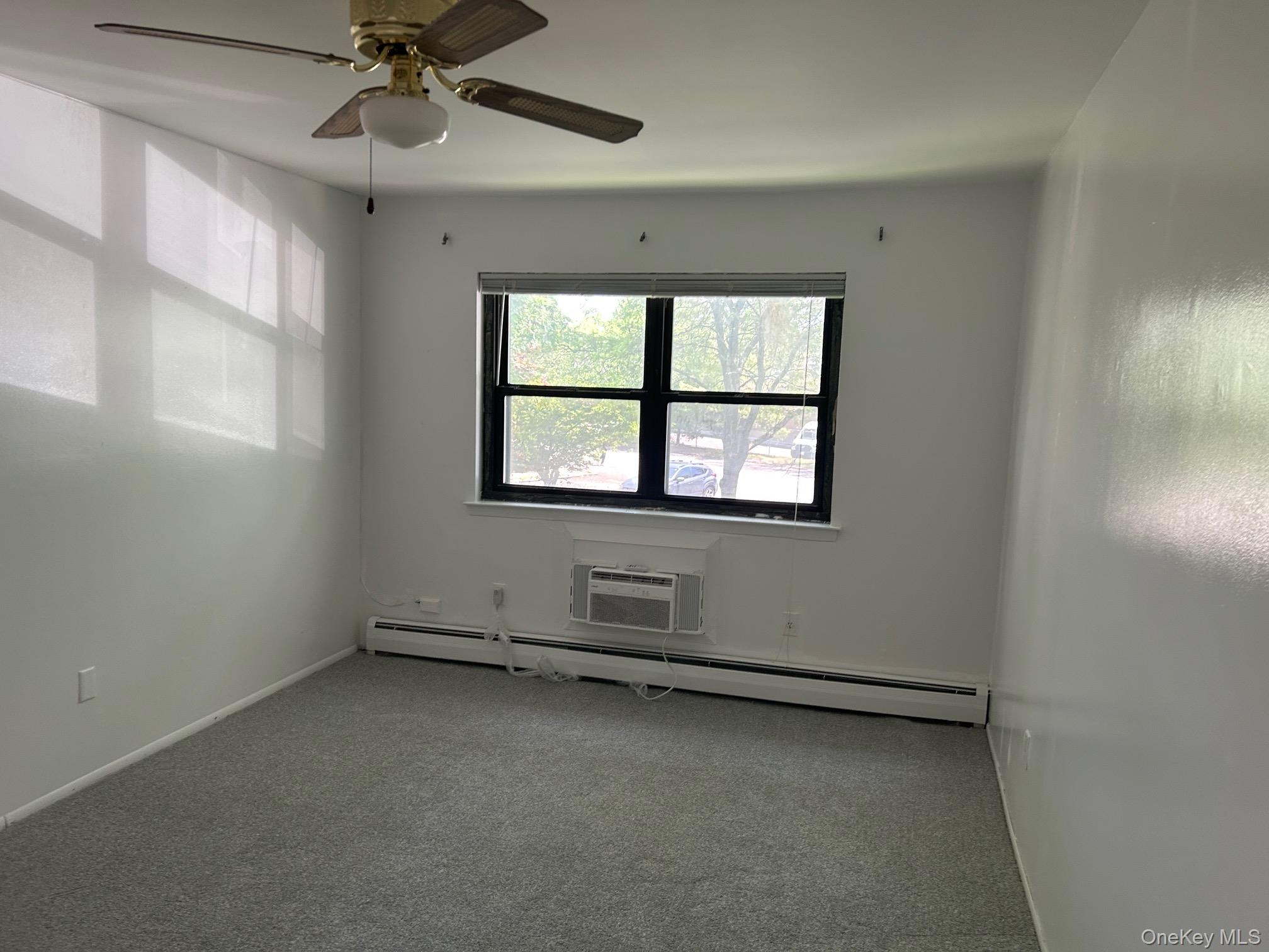 284 Sneden Place W, Unit 284 photo 30