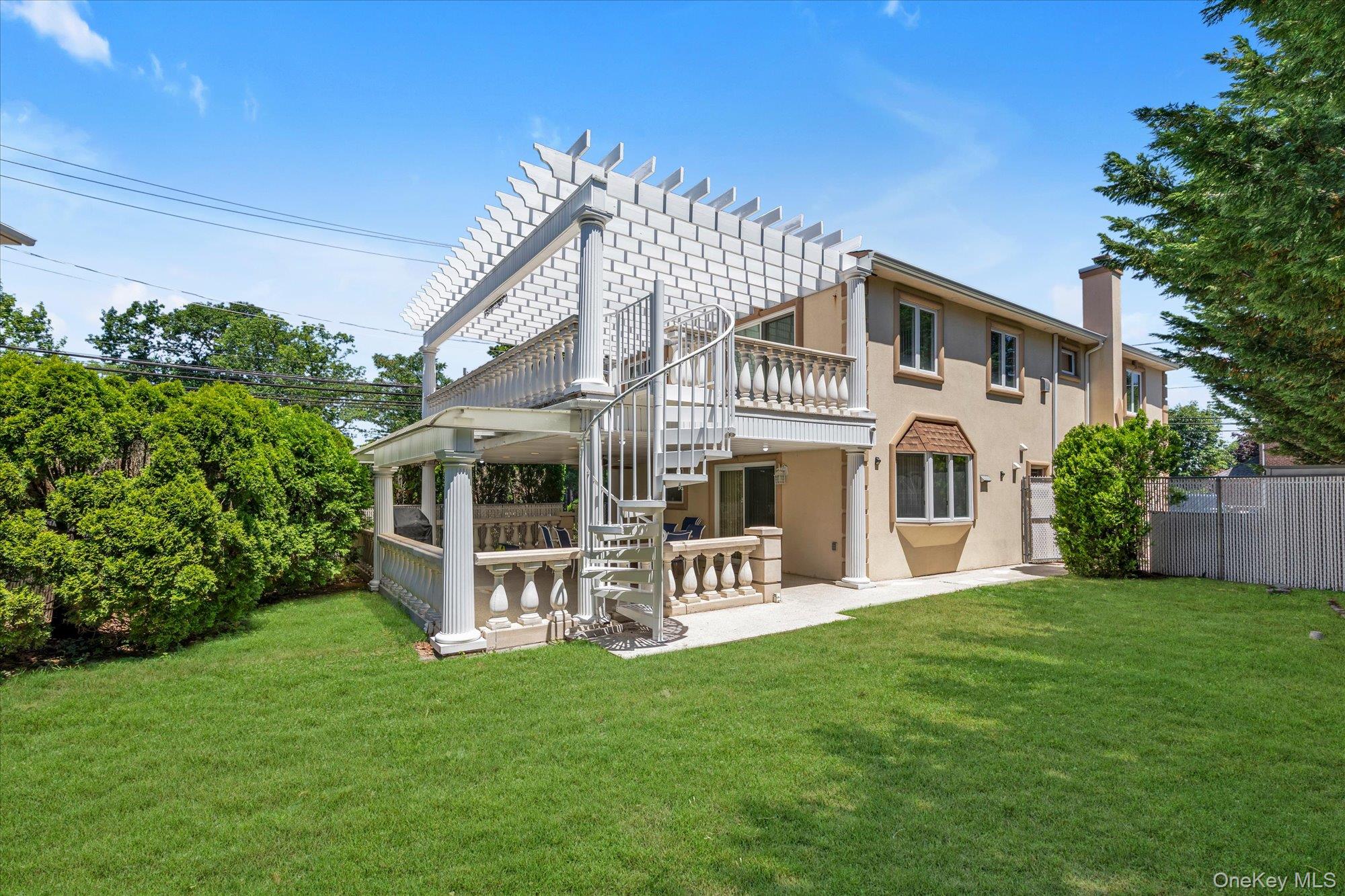 330 Bayville Avenue – For Sale photo 15