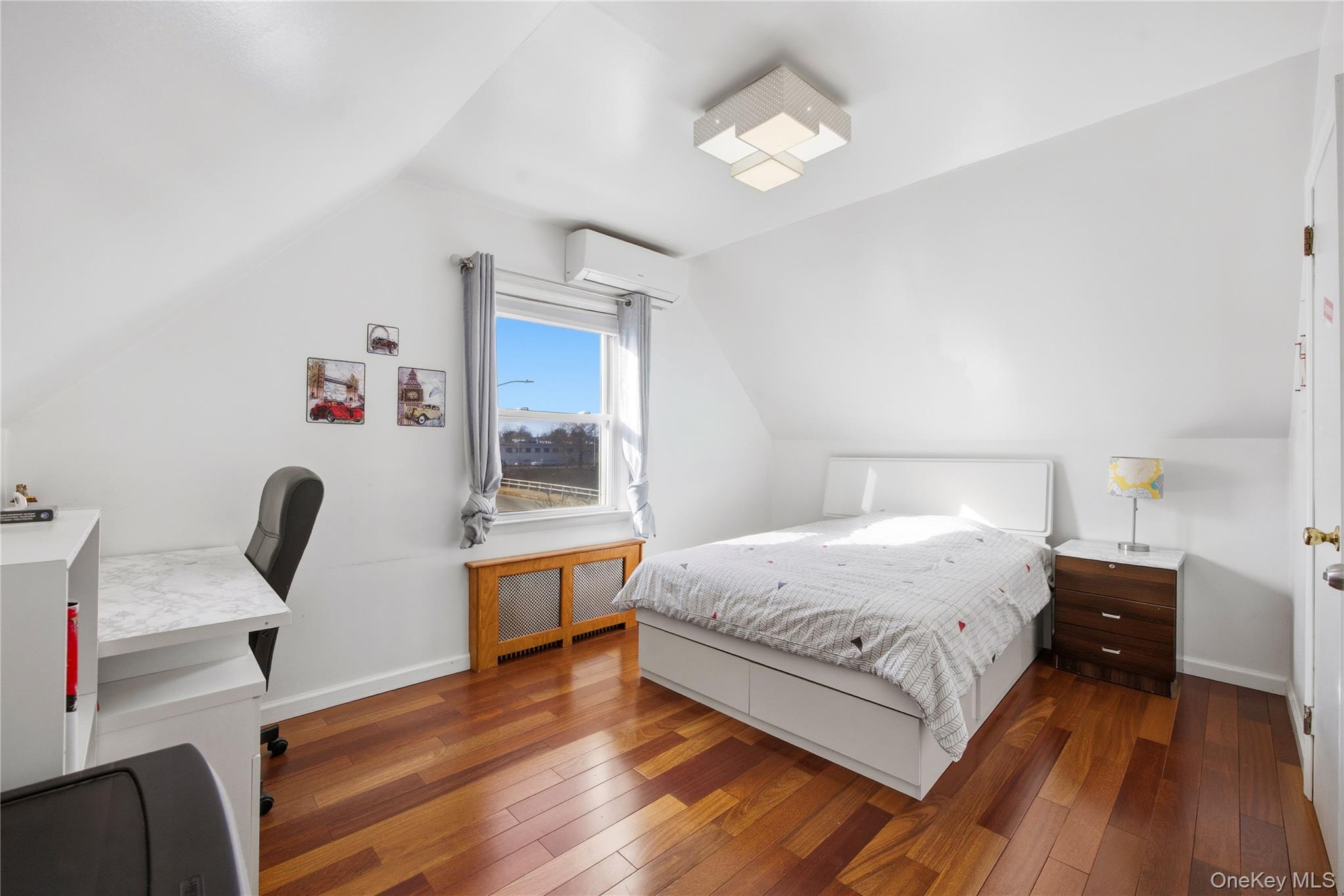 32-03 Clearview Expressway – For Sale photo 10
