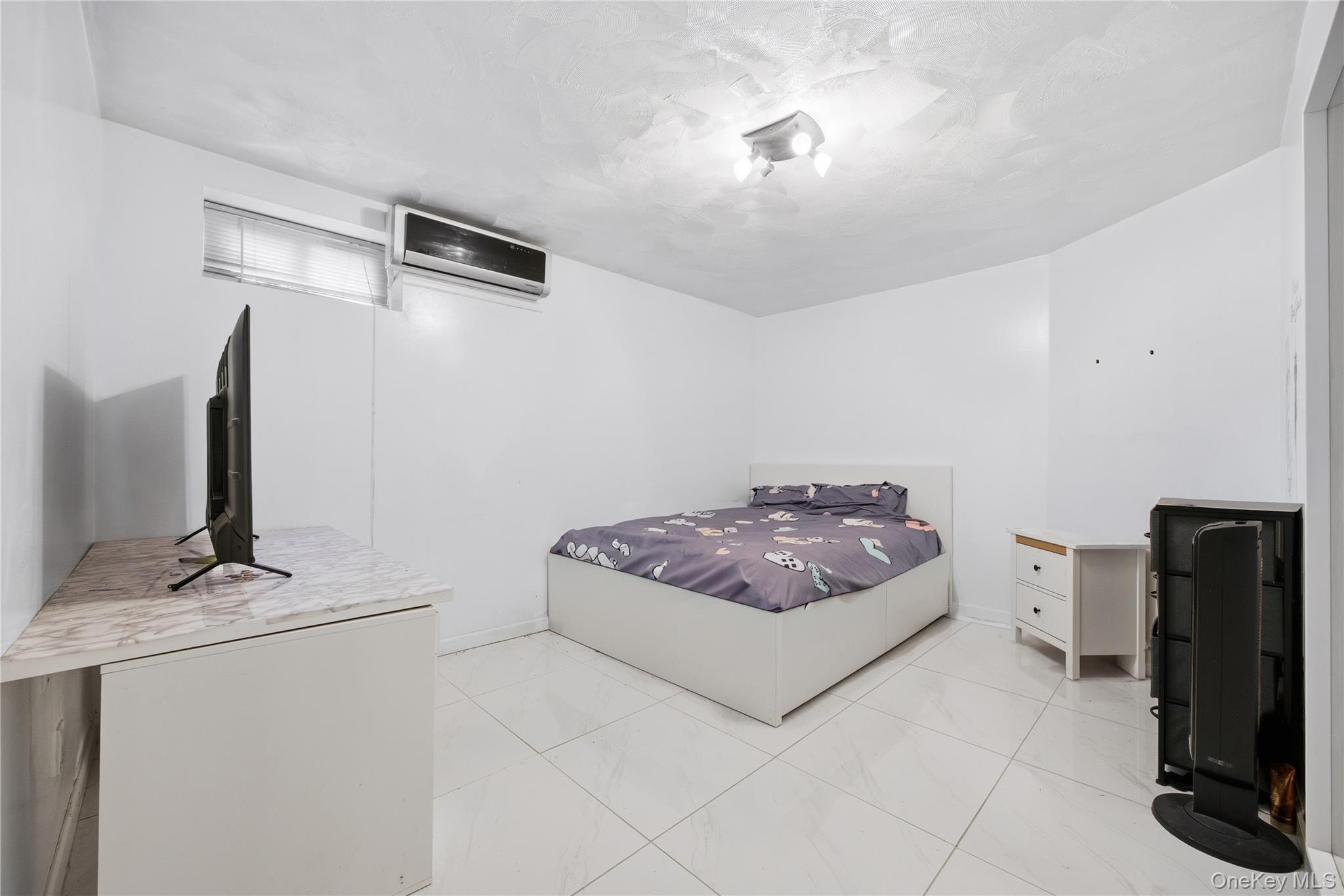 32-03 Clearview Expressway – For Sale photo 17