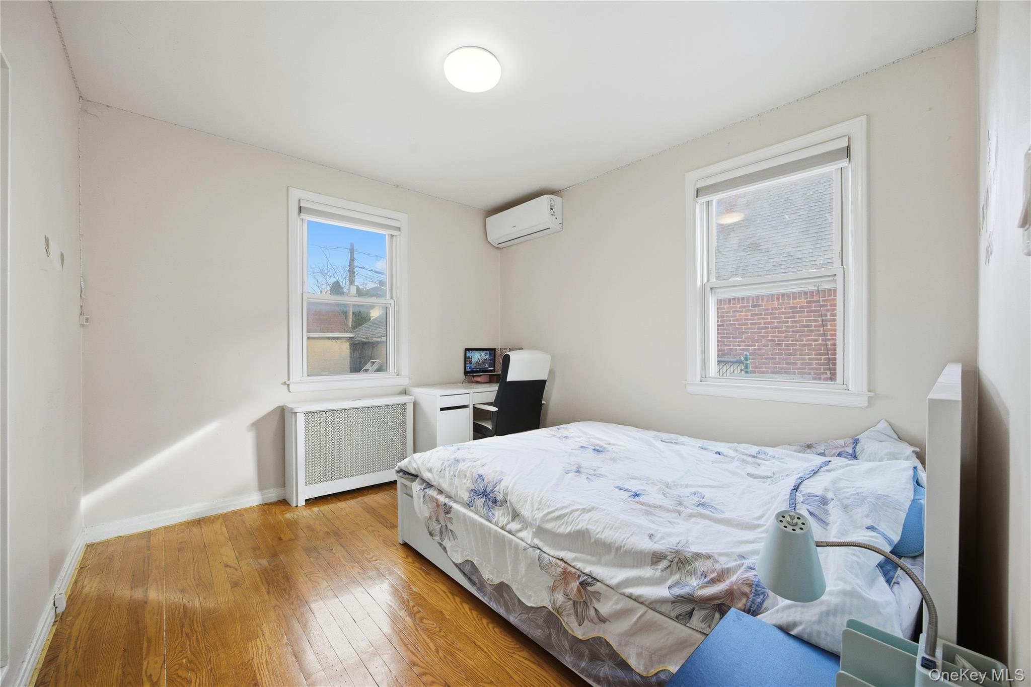 32-03 Clearview Expressway – For Sale photo 8