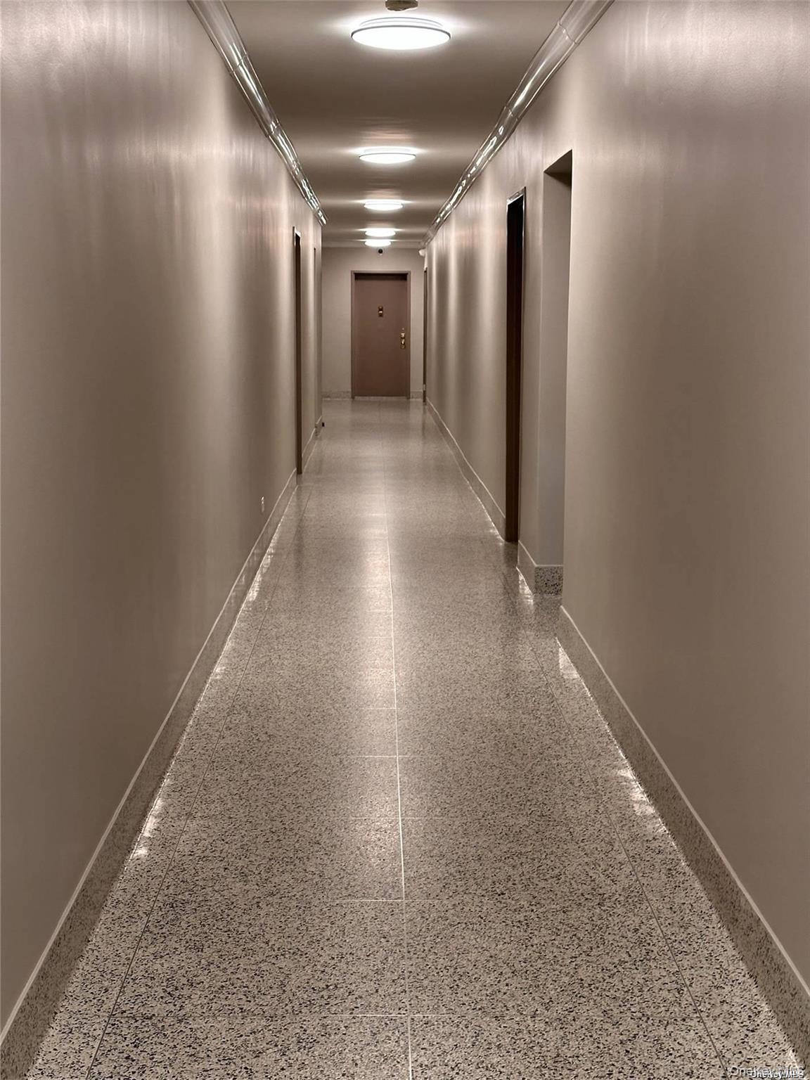 142-05 Roosevelt Avenue, Unit 721 photo 8