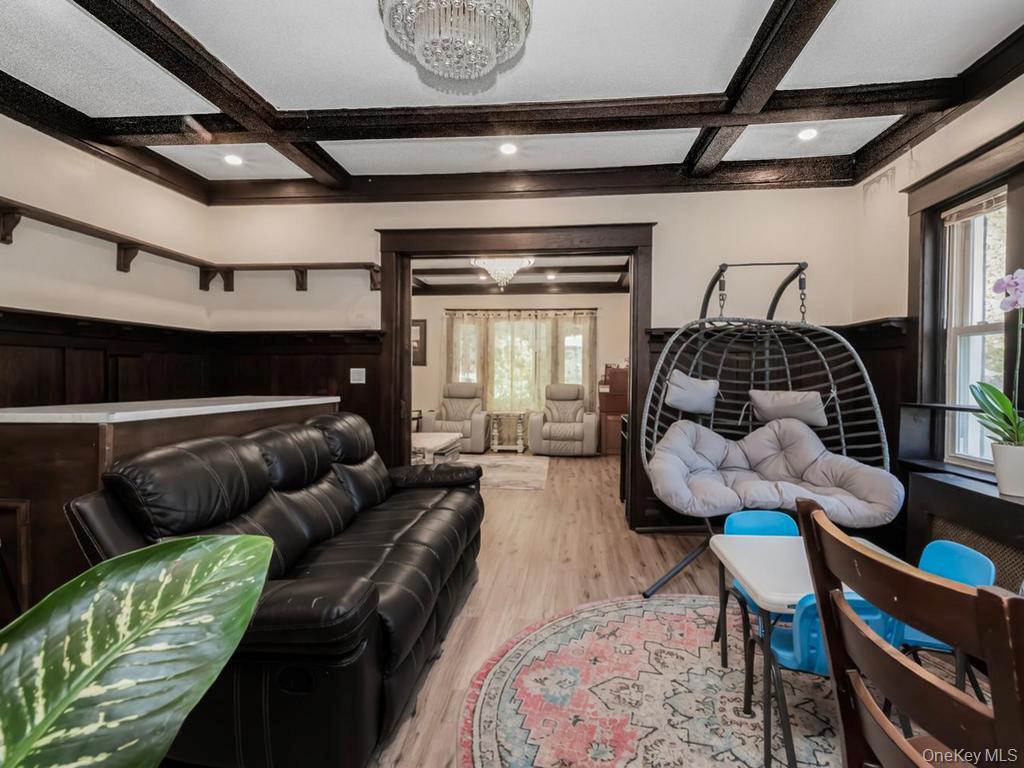 265 Park Hill Avenue – For Sale photo 4
