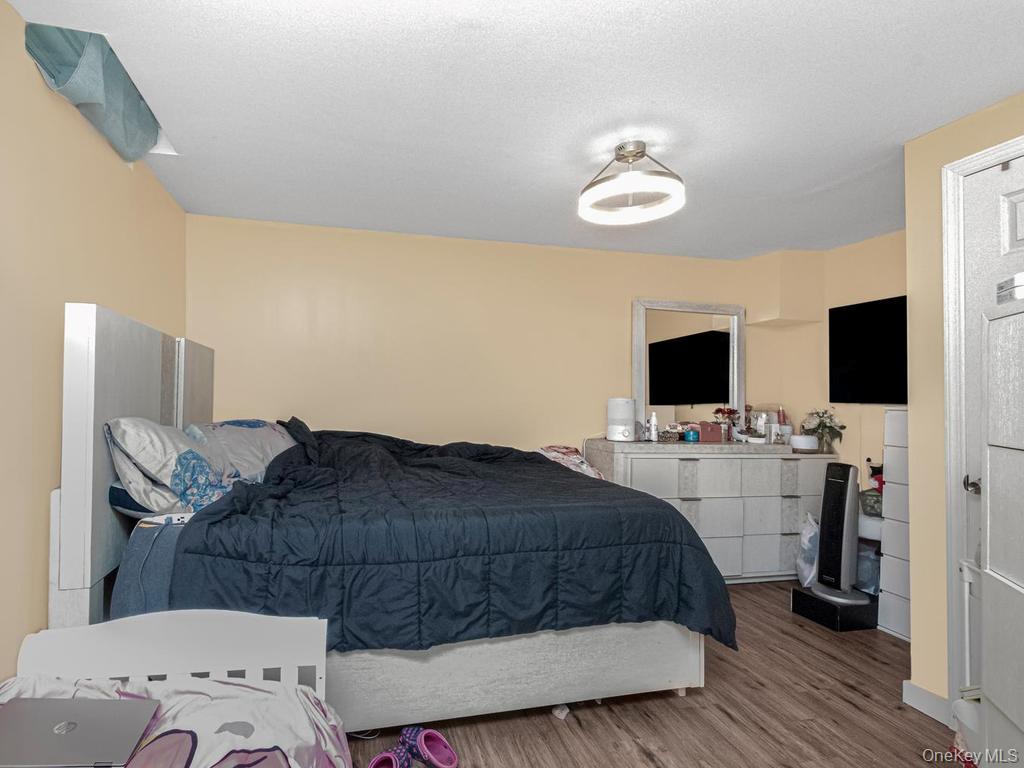 265 Park Hill Avenue – For Sale photo 17