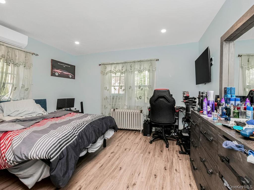 265 Park Hill Avenue – For Sale photo 18