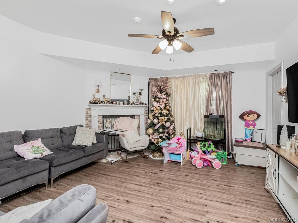 265 Park Hill Avenue – For Sale photo 11