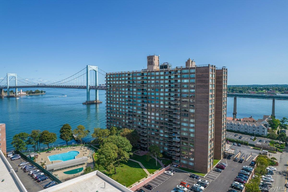 166-25 Powells Cove Boulevard, Unit 4M photo 26