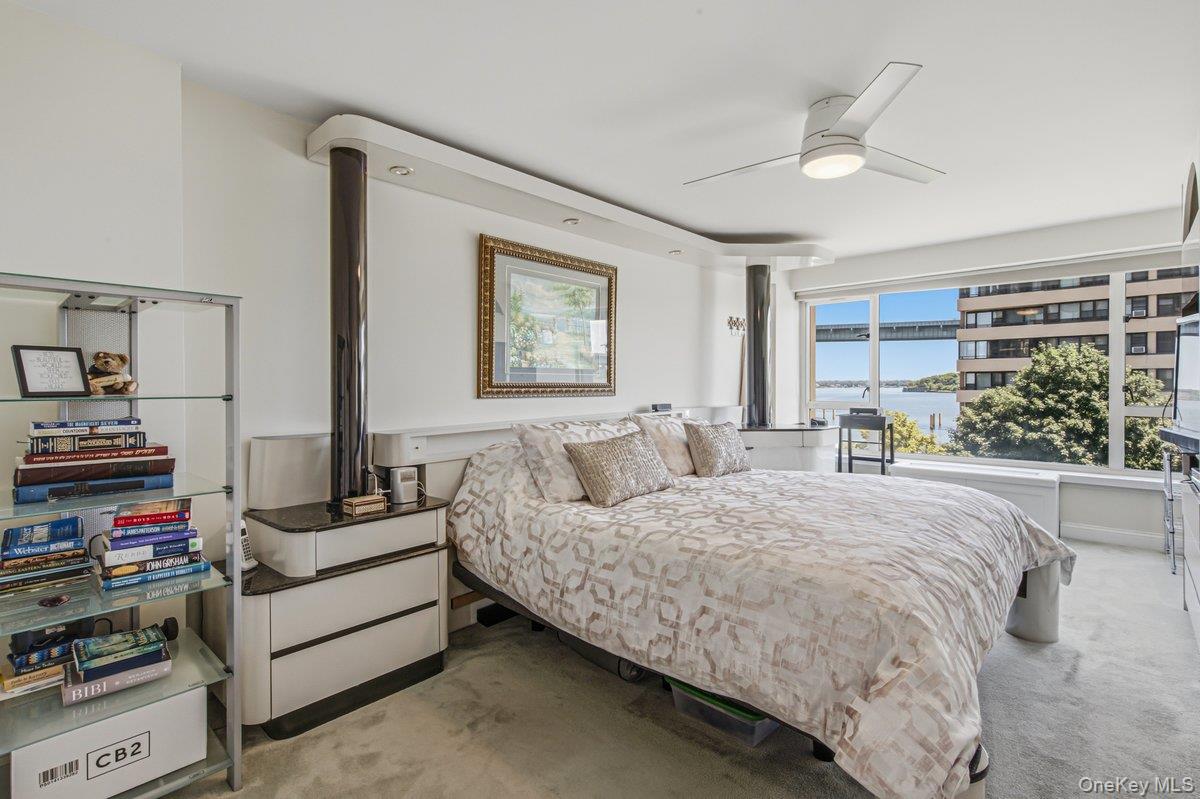 166-25 Powells Cove Boulevard, Unit 4M photo 18