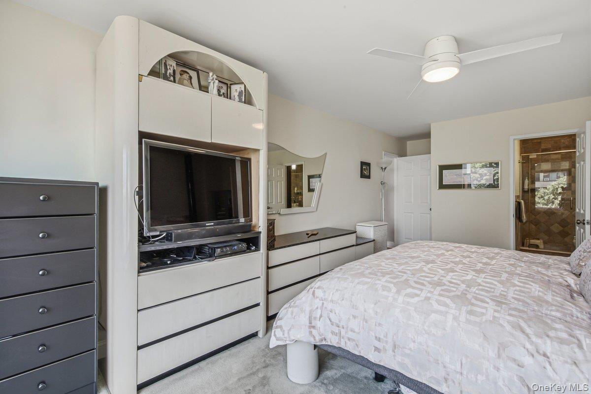 166-25 Powells Cove Boulevard, Unit 4M photo 19