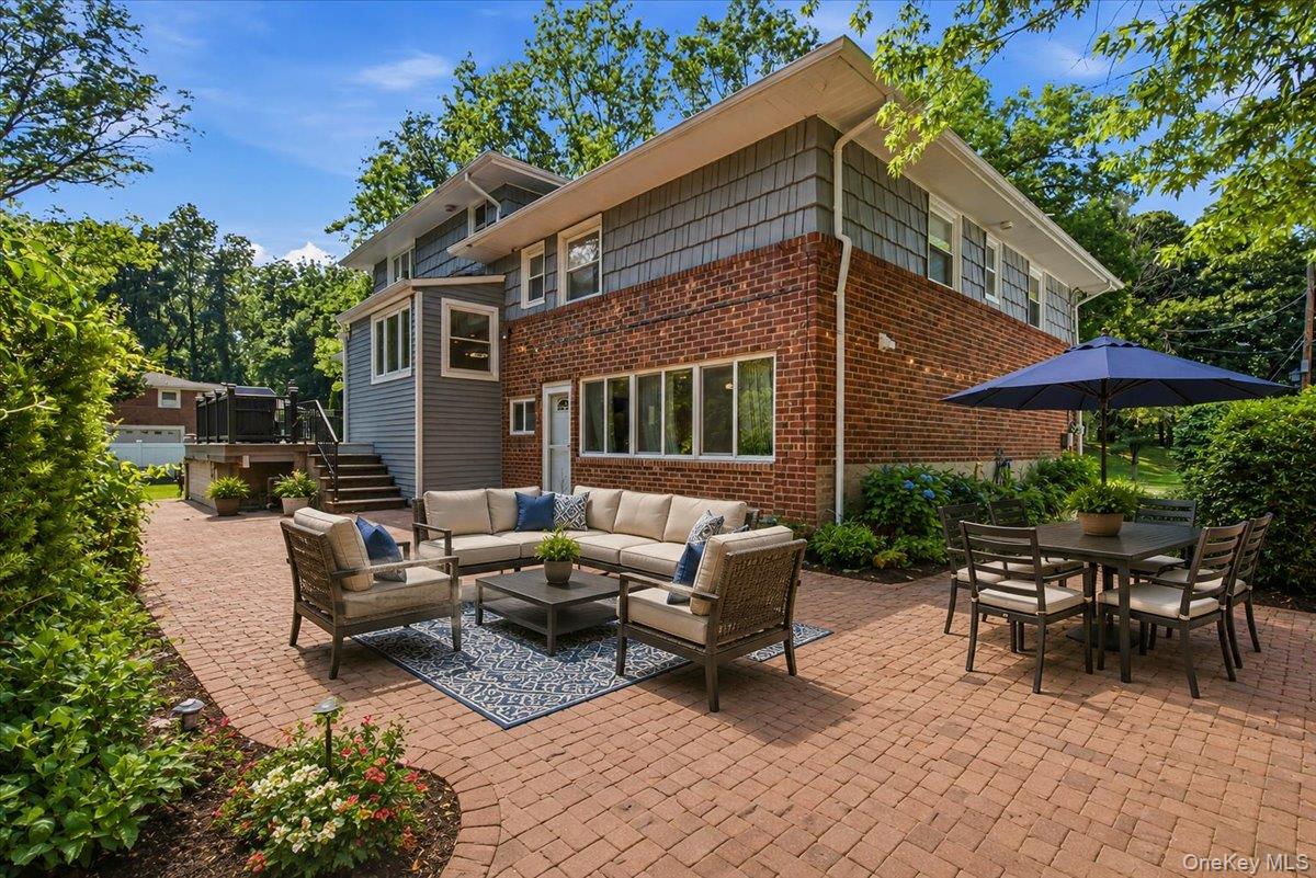 186 N Stratford – For Sale photo 32