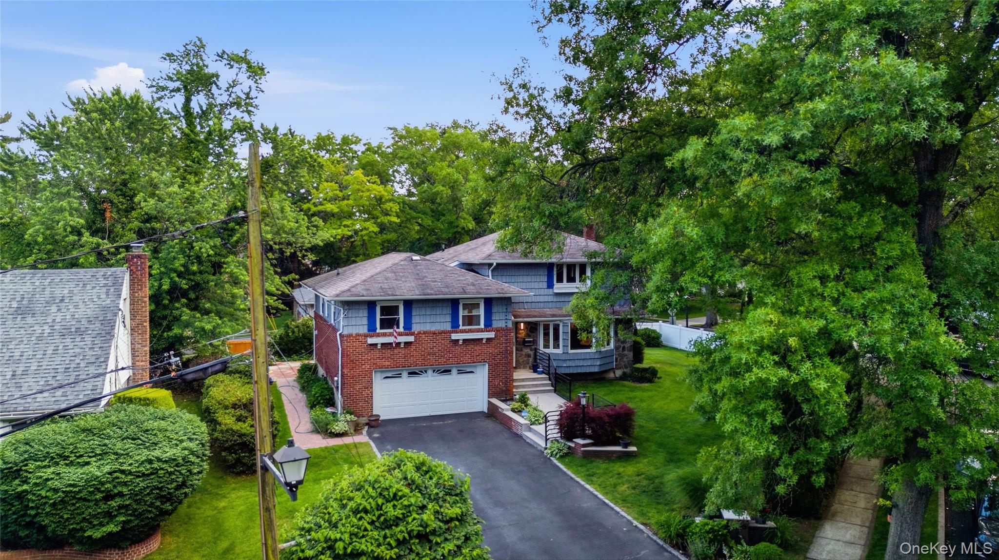 186 N Stratford – For Sale
