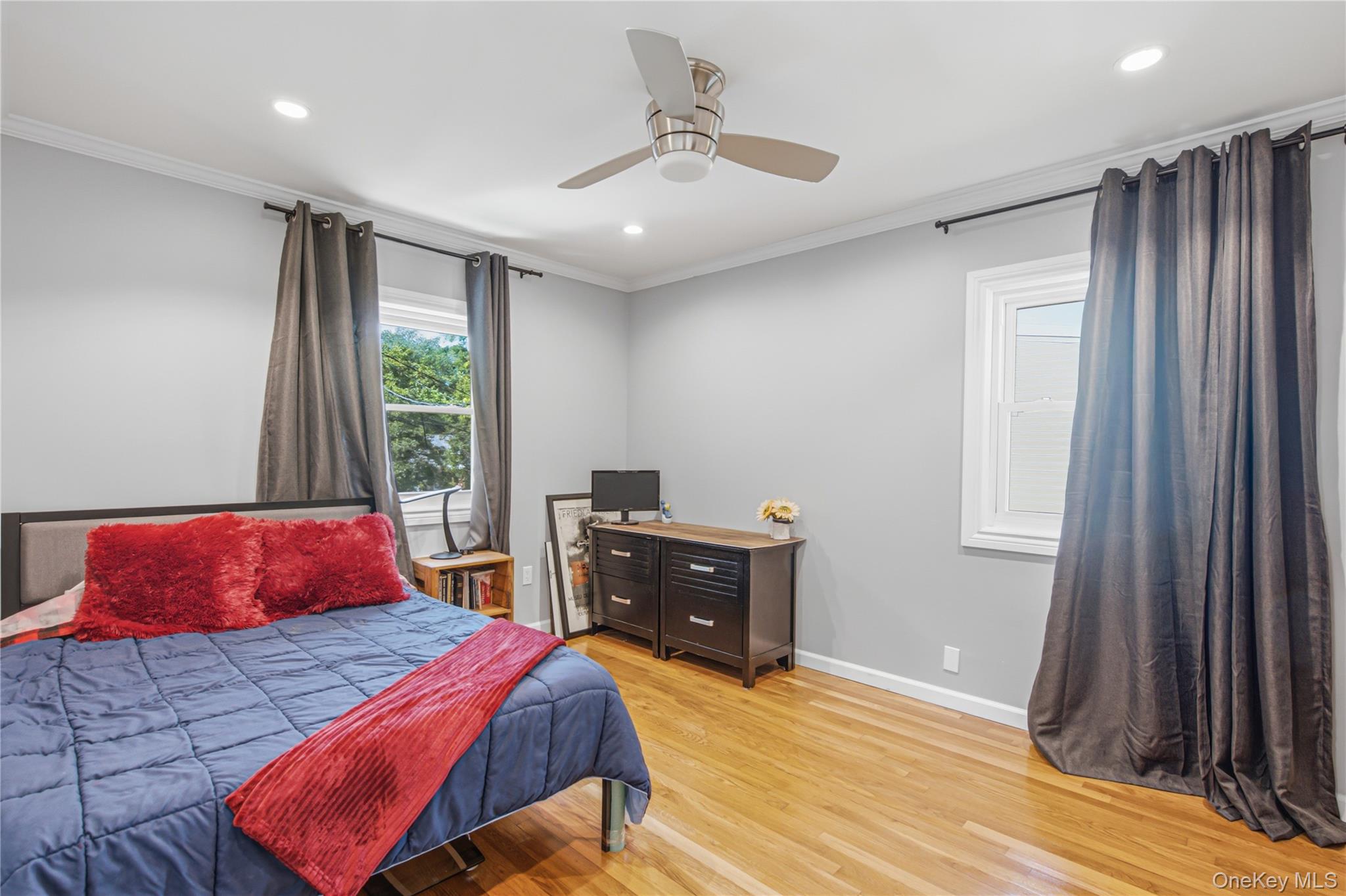 186 N Stratford – For Sale photo 21