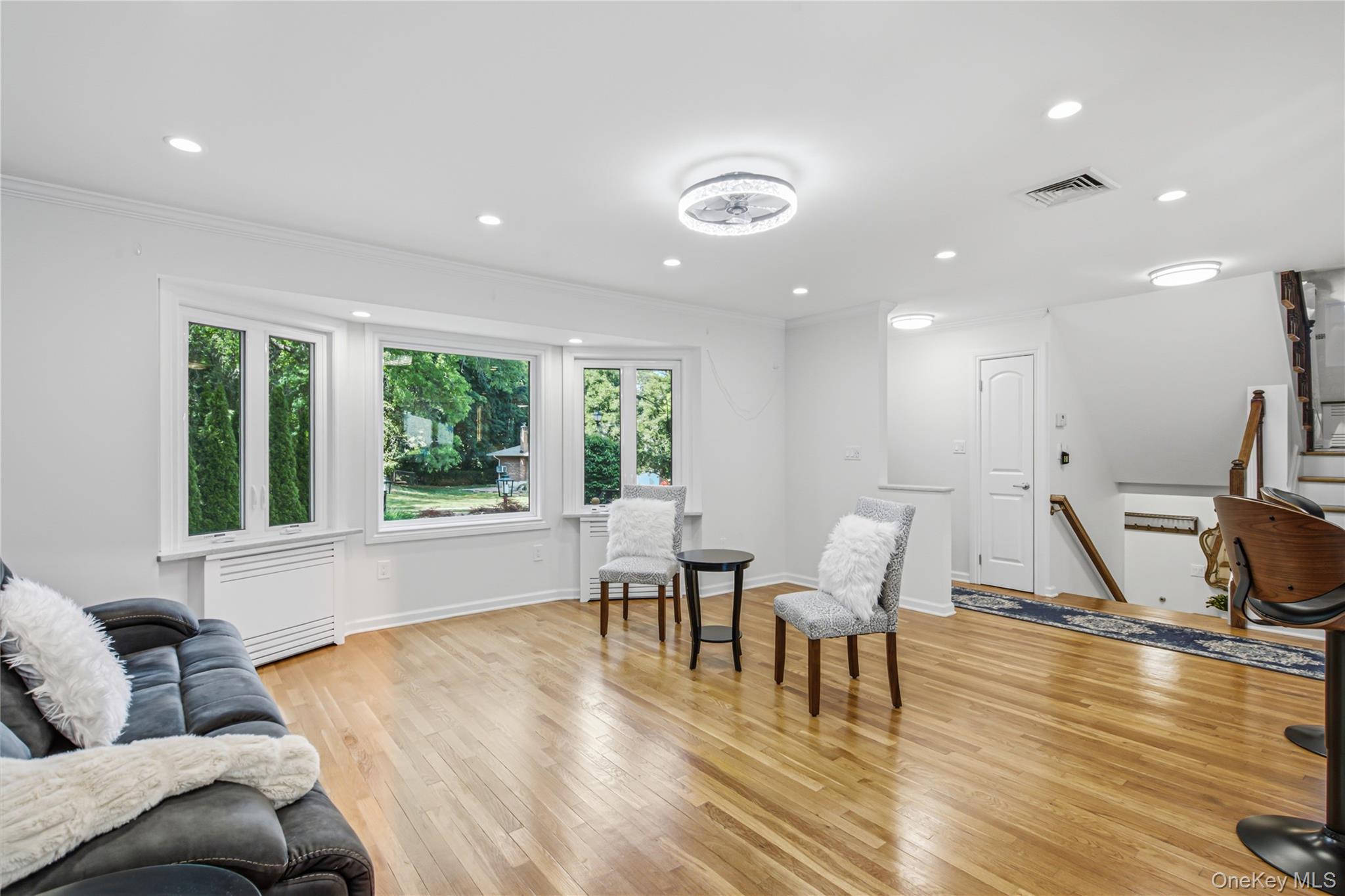 186 N Stratford – For Sale photo 7