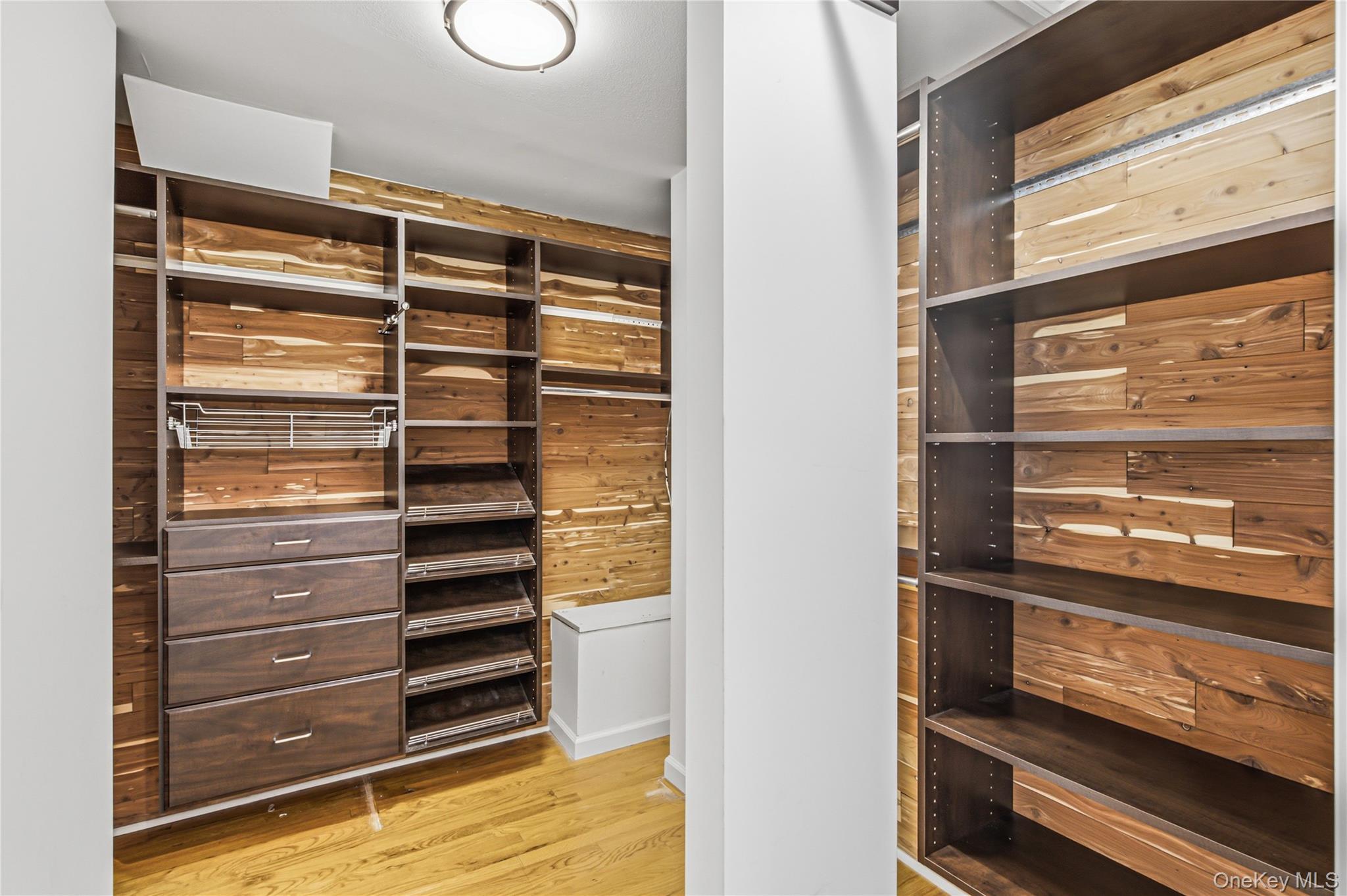 186 N Stratford – For Sale photo 28