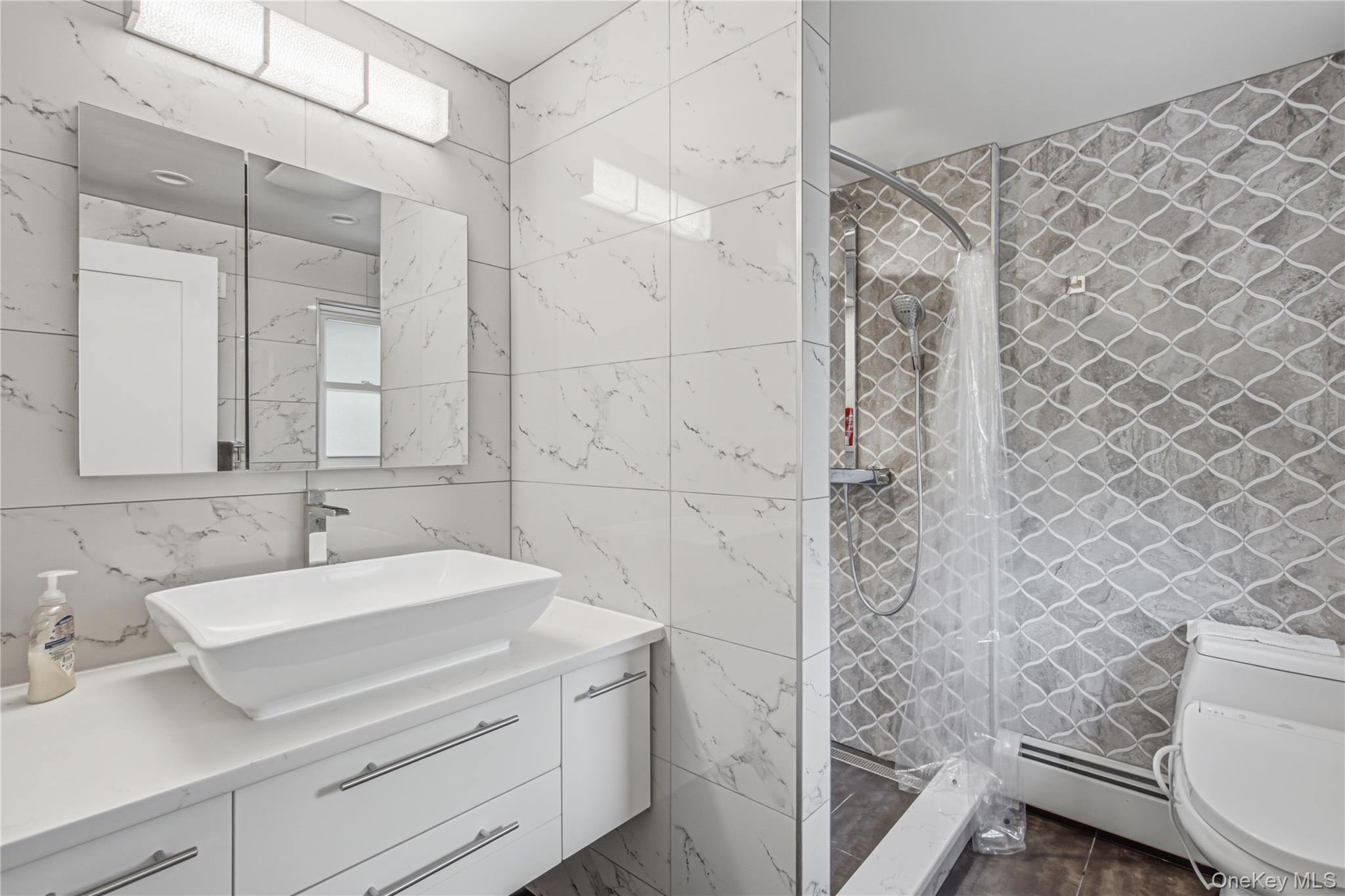 186 N Stratford – For Sale photo 27