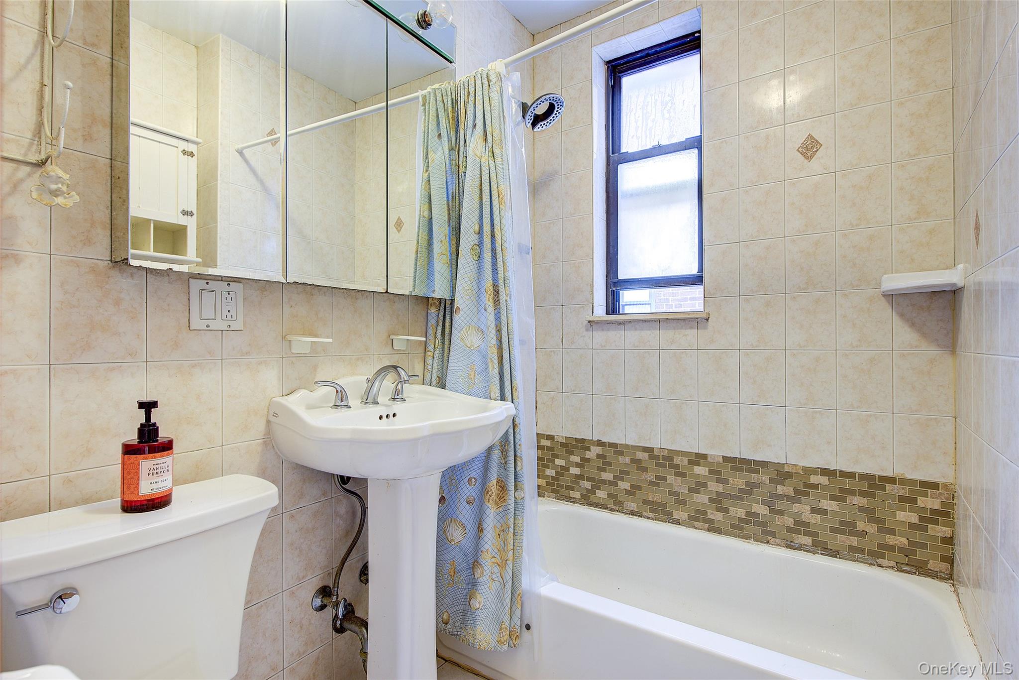 167-10 Crocheron Avenue, Unit 5R photo 16