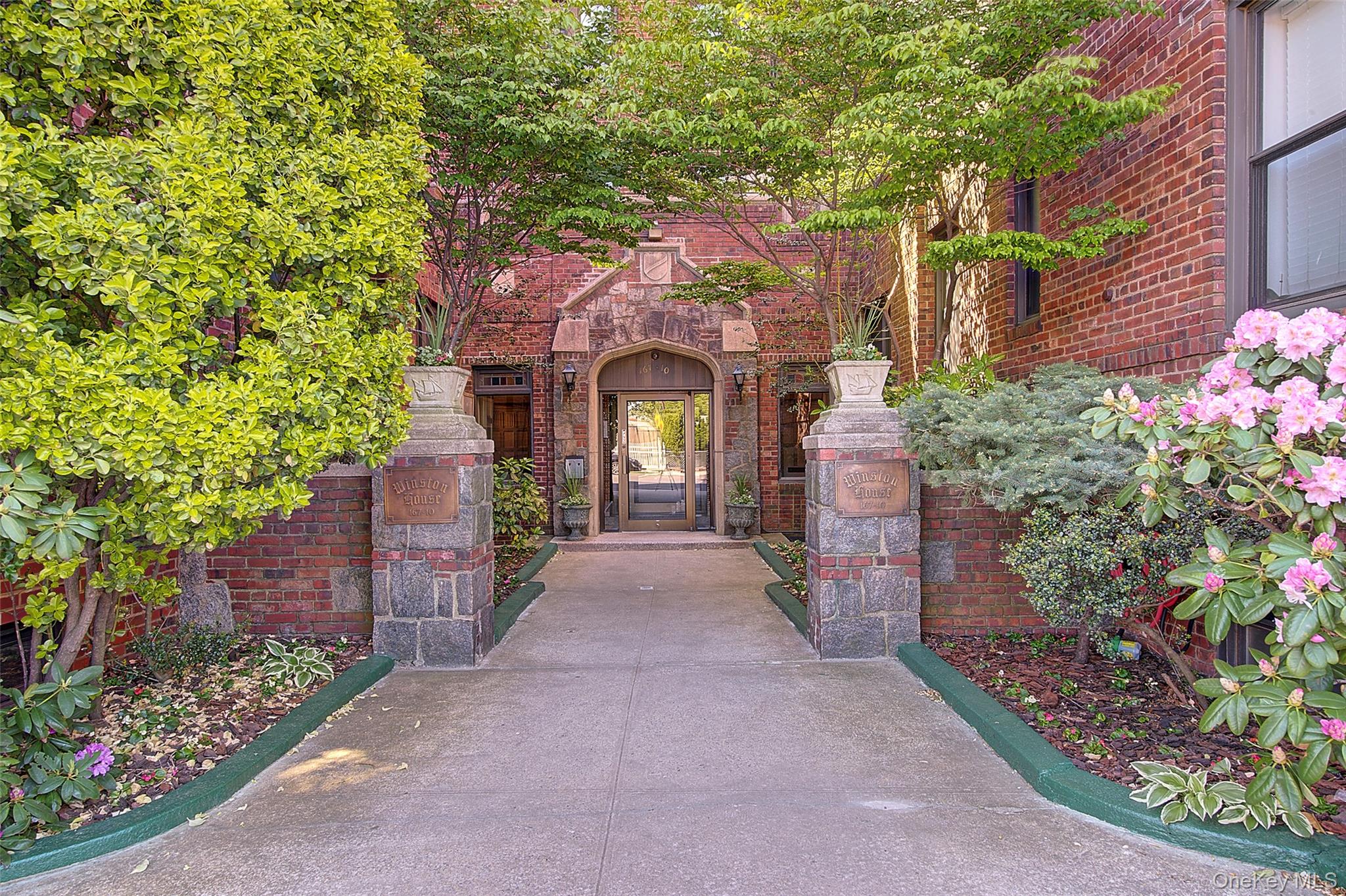 167-10 Crocheron Avenue, Unit 5R