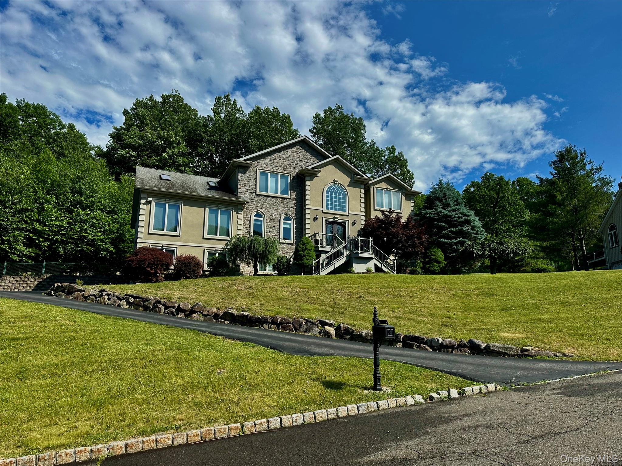 6 Cheesecote Lane – For Sale photo 7