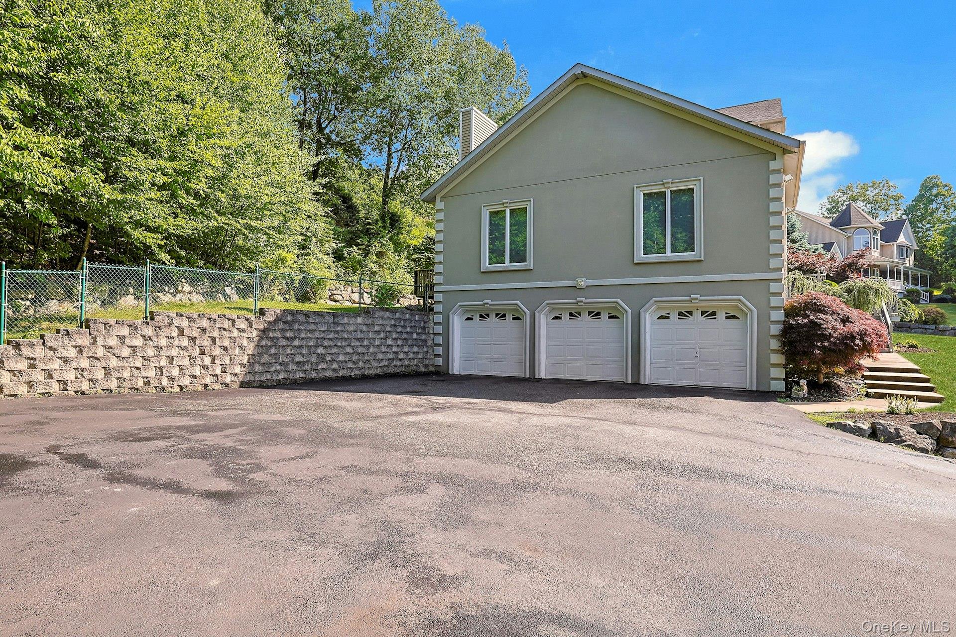 6 Cheesecote Lane – For Sale photo 44