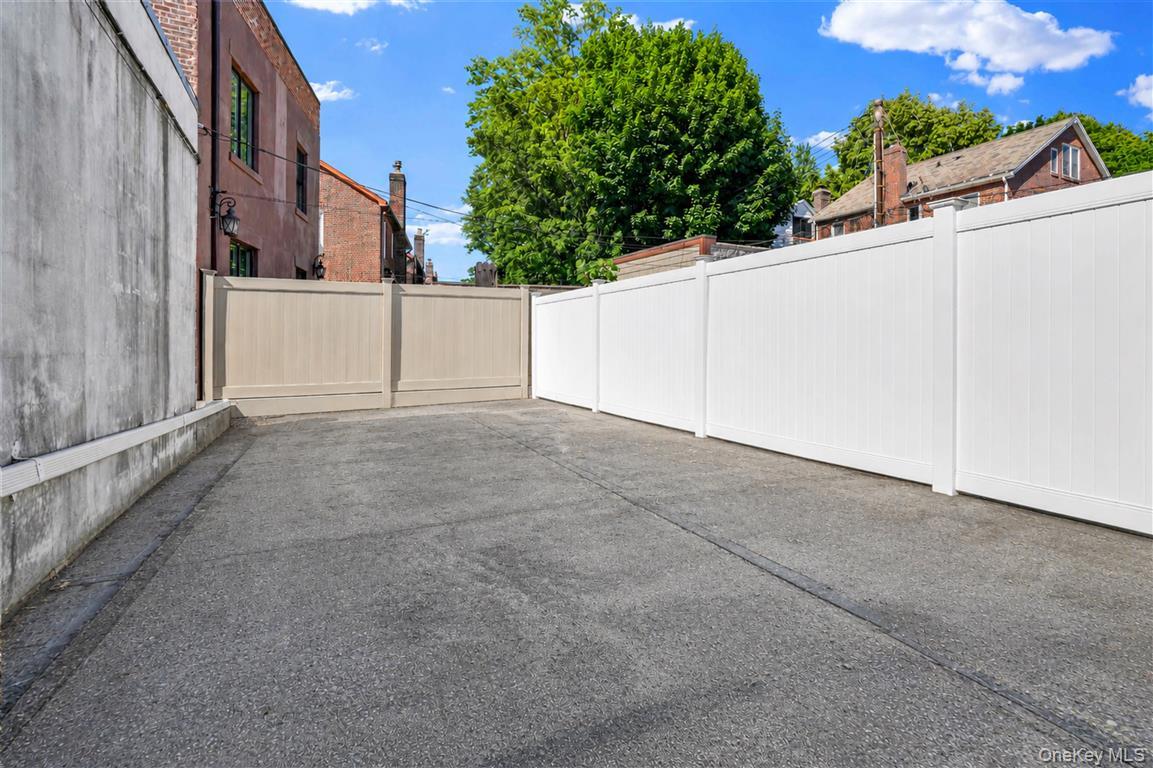 107-17 Metropolitan Avenue – For Sale photo 25