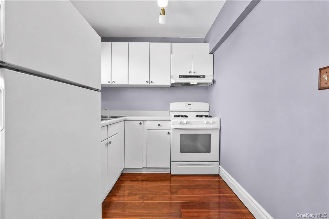 107-17 Metropolitan Avenue – For Sale photo 14