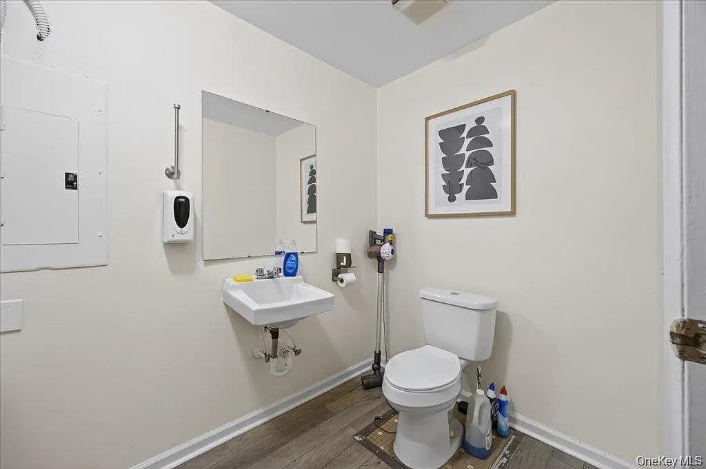 89 Liberty Street – For Rent photo 10