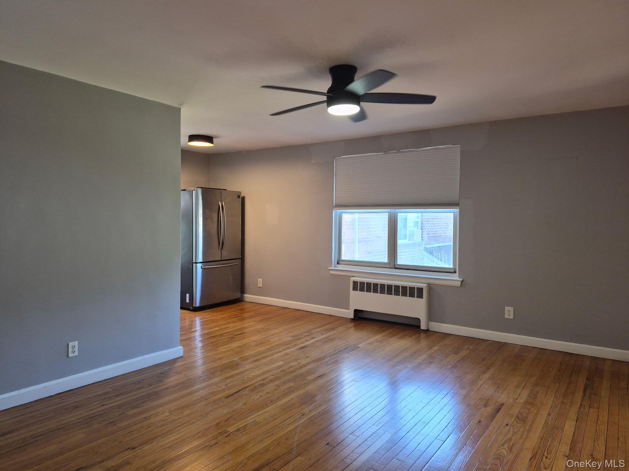90 Spruce Street, Unit 2B photo 2
