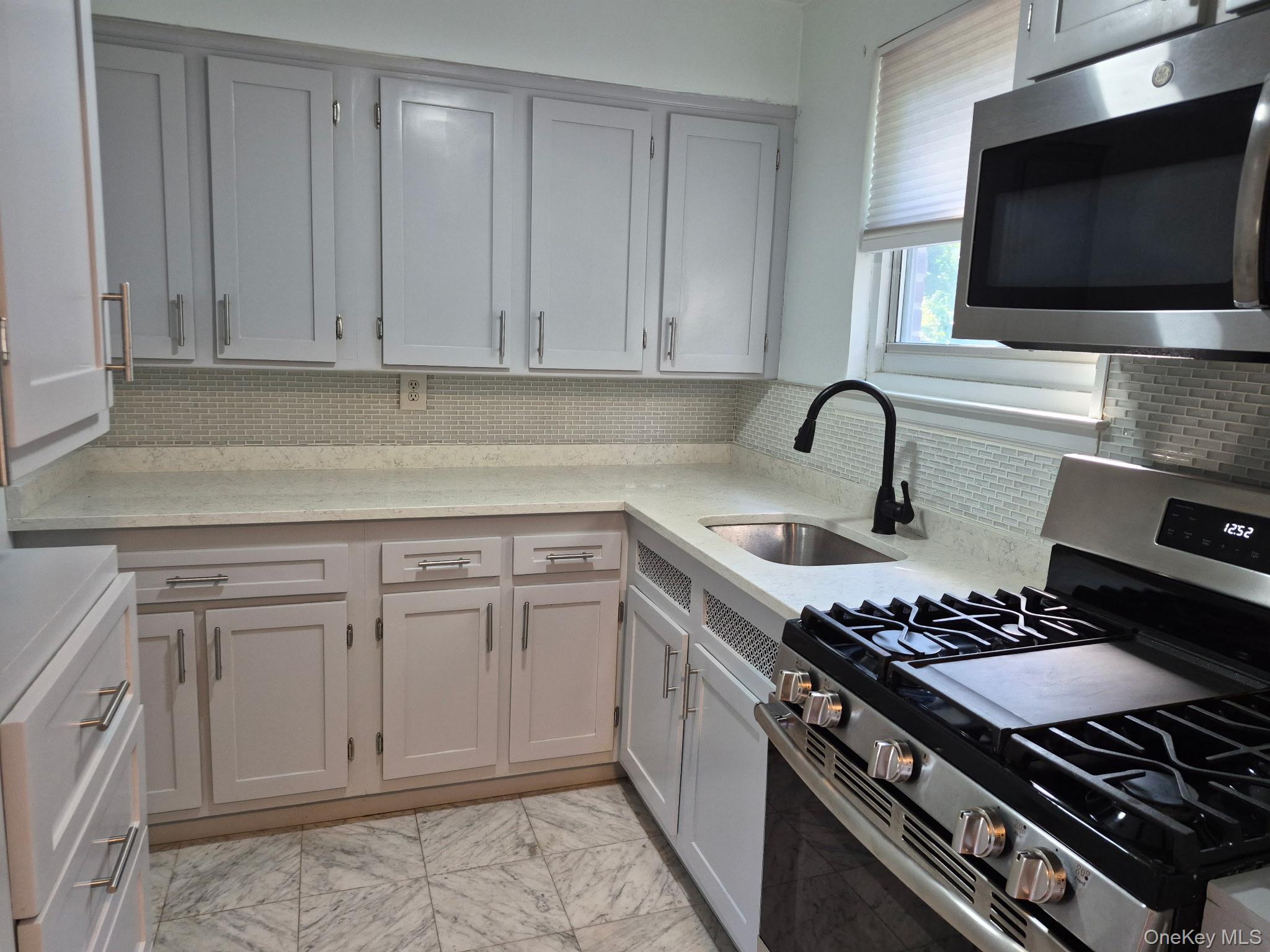 90 Spruce Street, Unit 2B