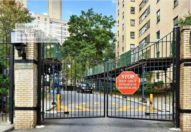 1 Fordham Hill Oval, Unit 2E