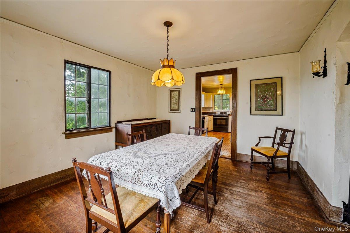 43 Pinecrest Parkway – For Sale photo 10