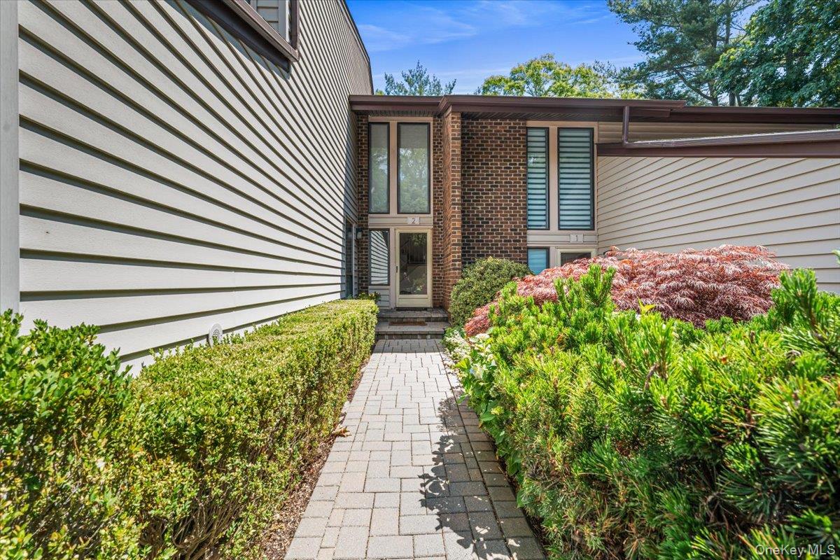 2 Maple Run Drive – For Sale photo 3