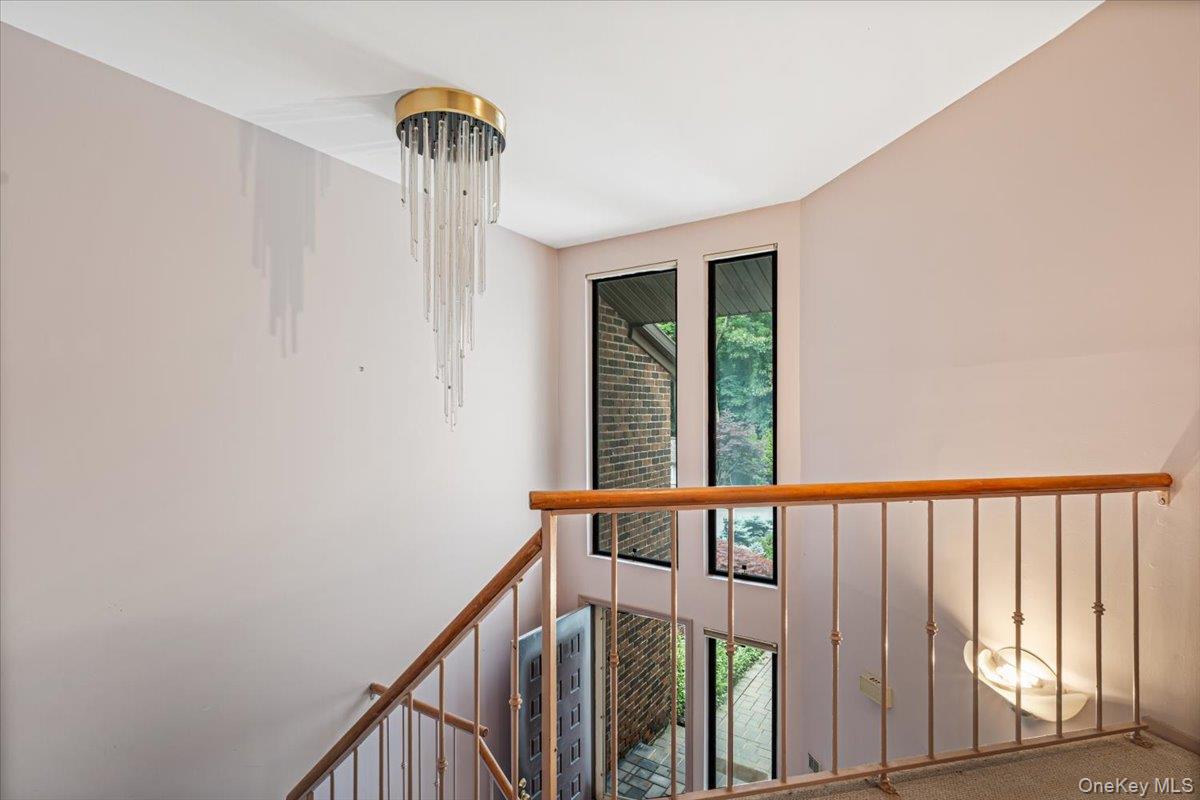 2 Maple Run Drive – For Sale photo 19