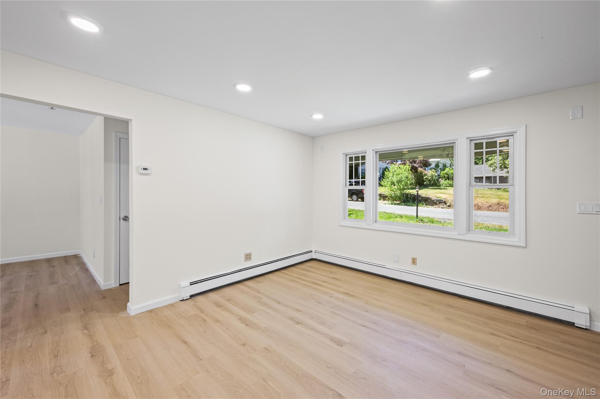 9 Phoenix Road – For Sale photo 4