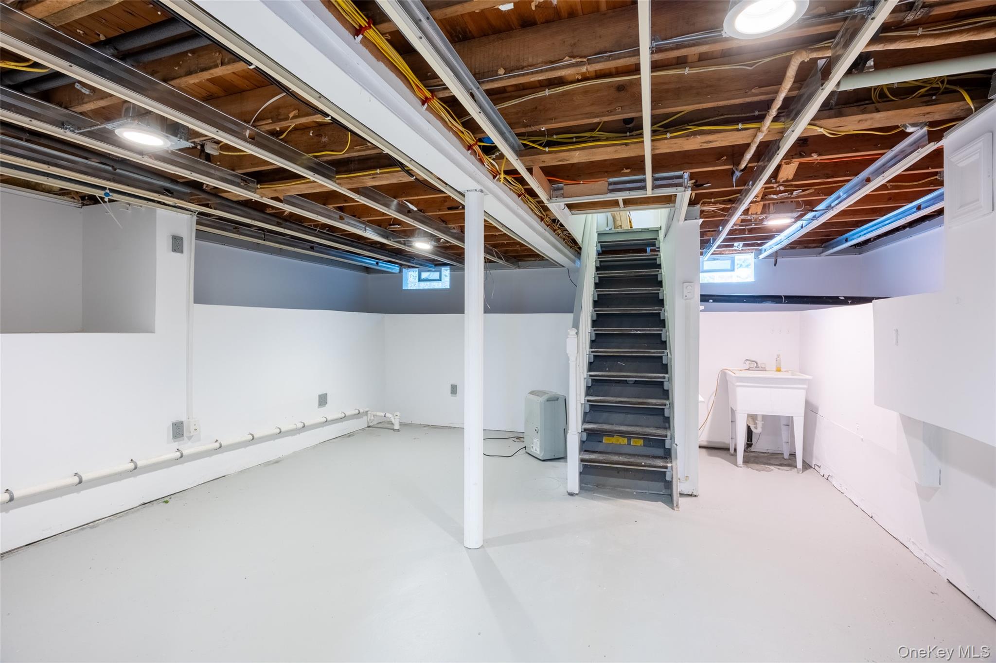 9 Phoenix Road – For Sale photo 14