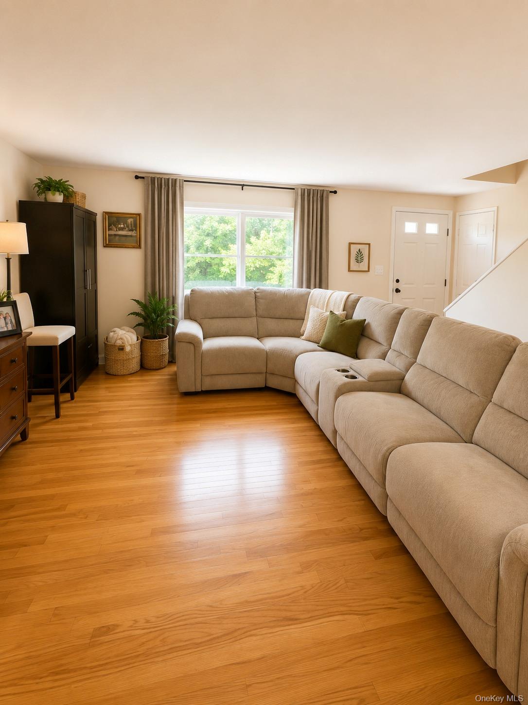 1 Hilltop Road – For Sale photo 7