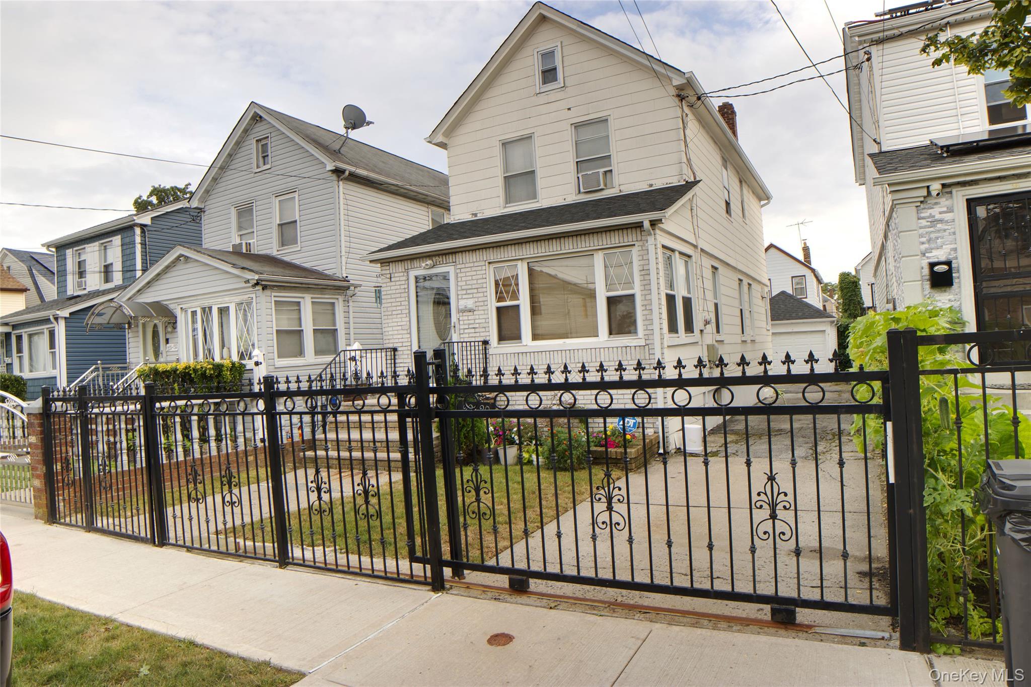 221-30 103rd Avenue – For Sale photo 2
