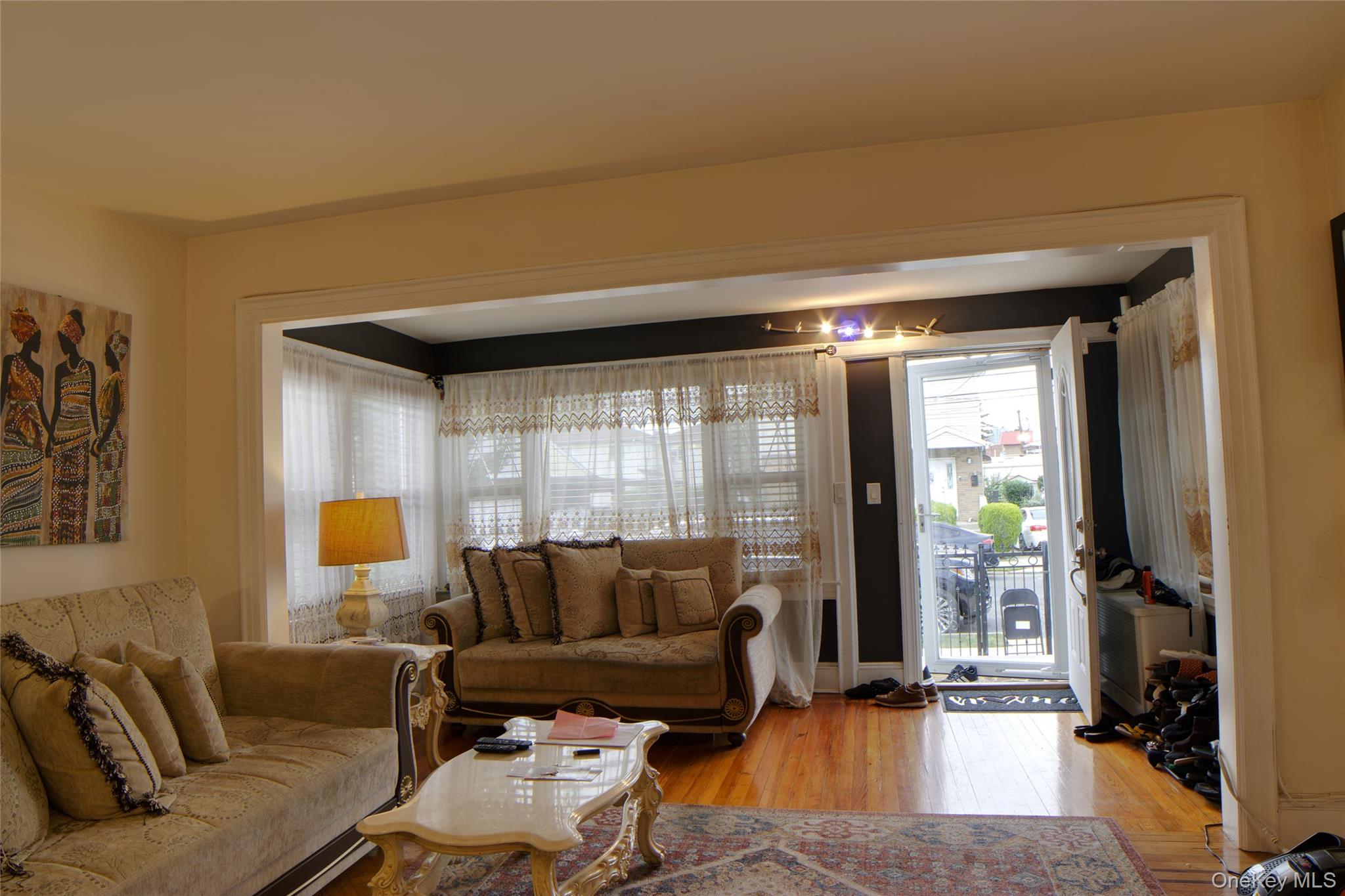 221-30 103rd Avenue – For Sale photo 6