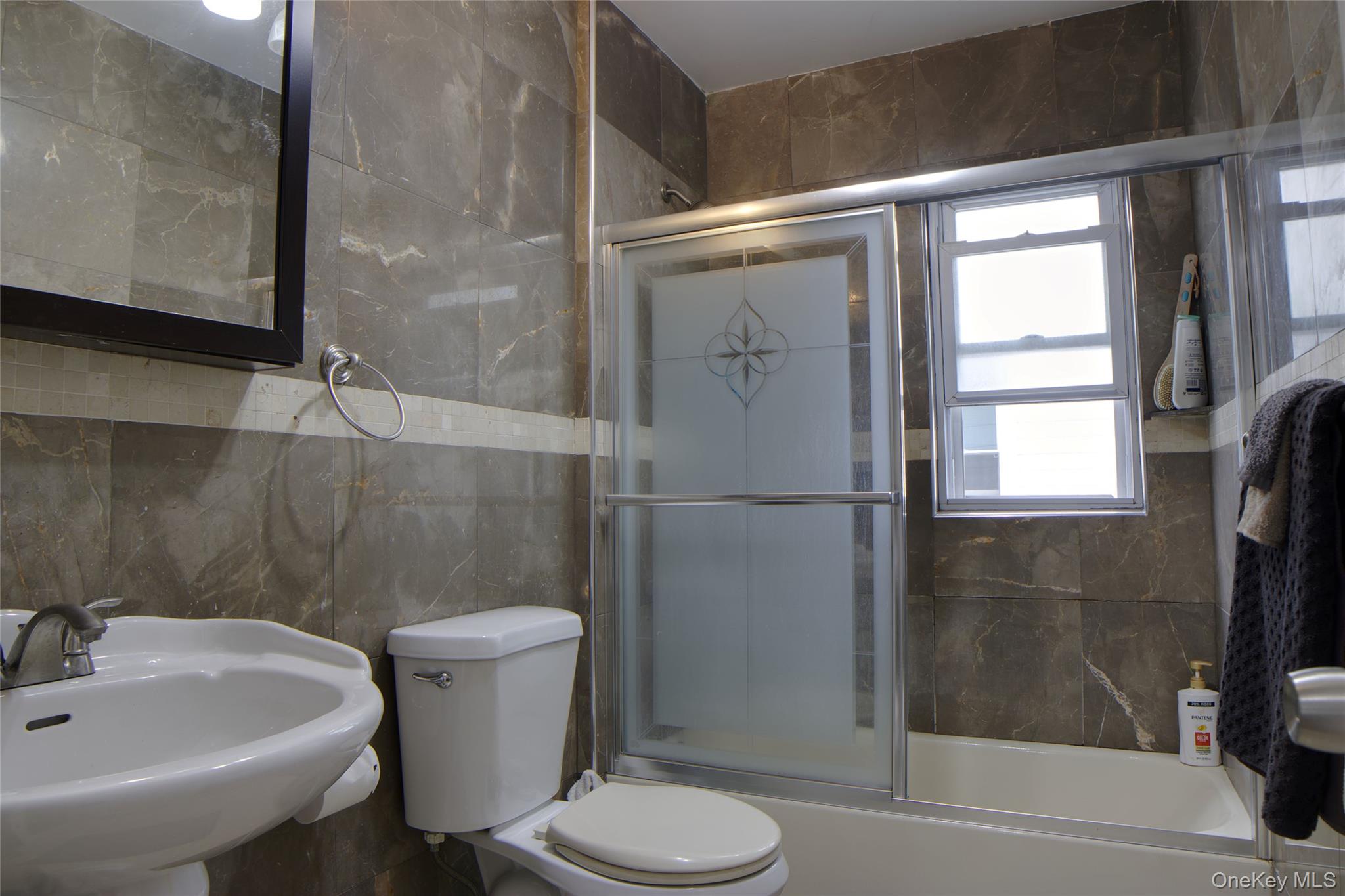 221-30 103rd Avenue – For Sale photo 11