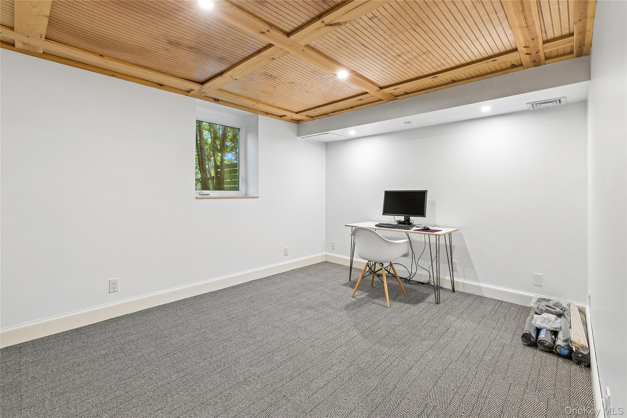 17 Squires Boulevard – For Sale photo 30