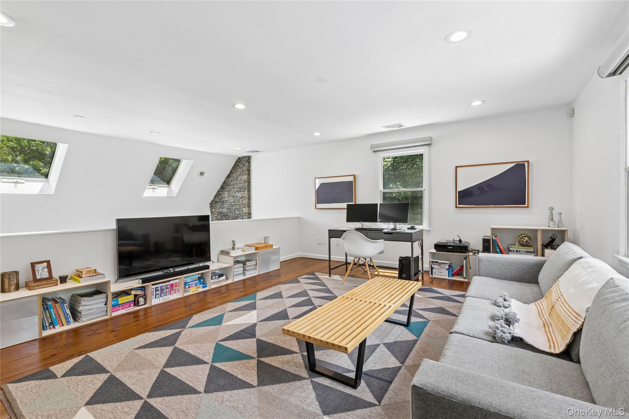 17 Squires Boulevard – For Sale photo 21