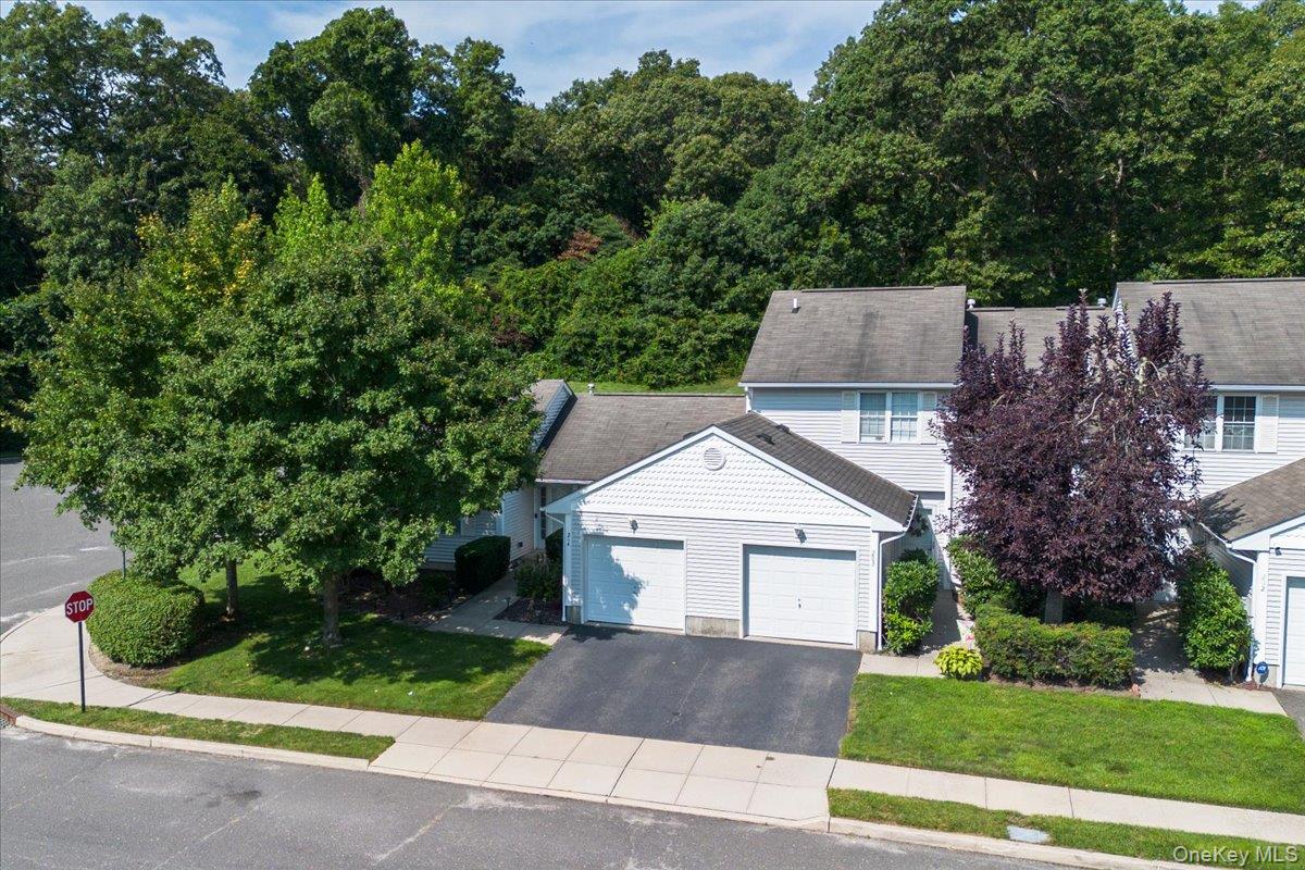 204 Mattituck Court – For Sale photo 24