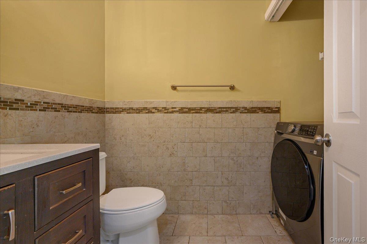 204 Mattituck Court – For Sale photo 19