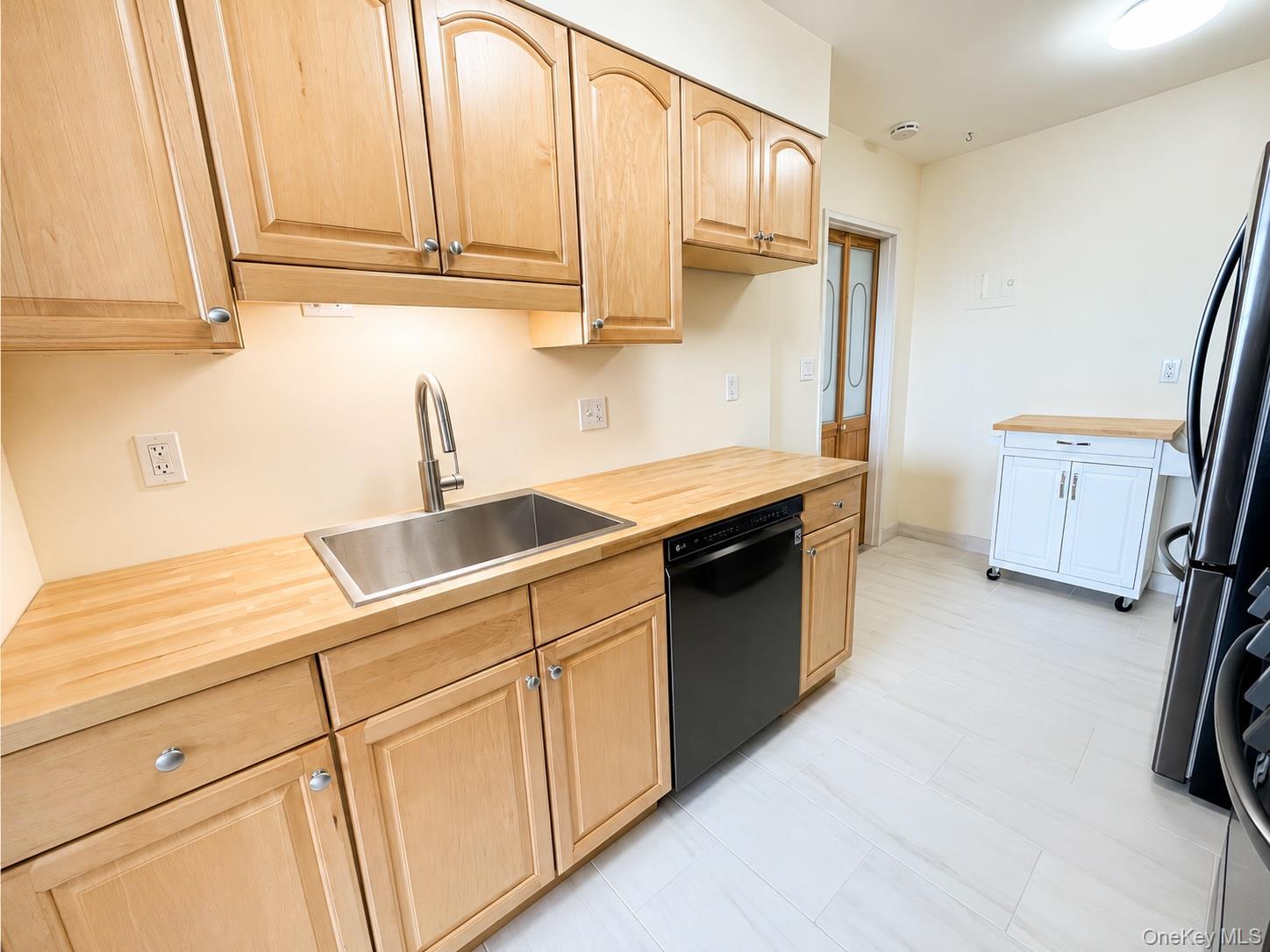 151-05 Cross Island Parkway, Unit 2C photo 9
