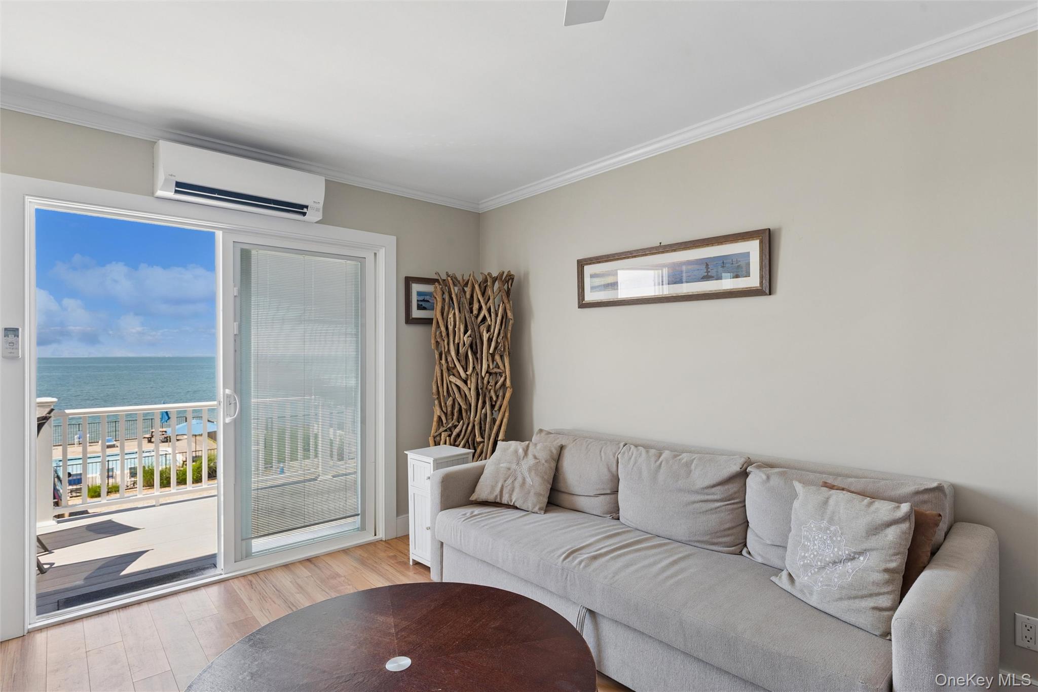 6 Soundview #G Drive, Unit G photo 3