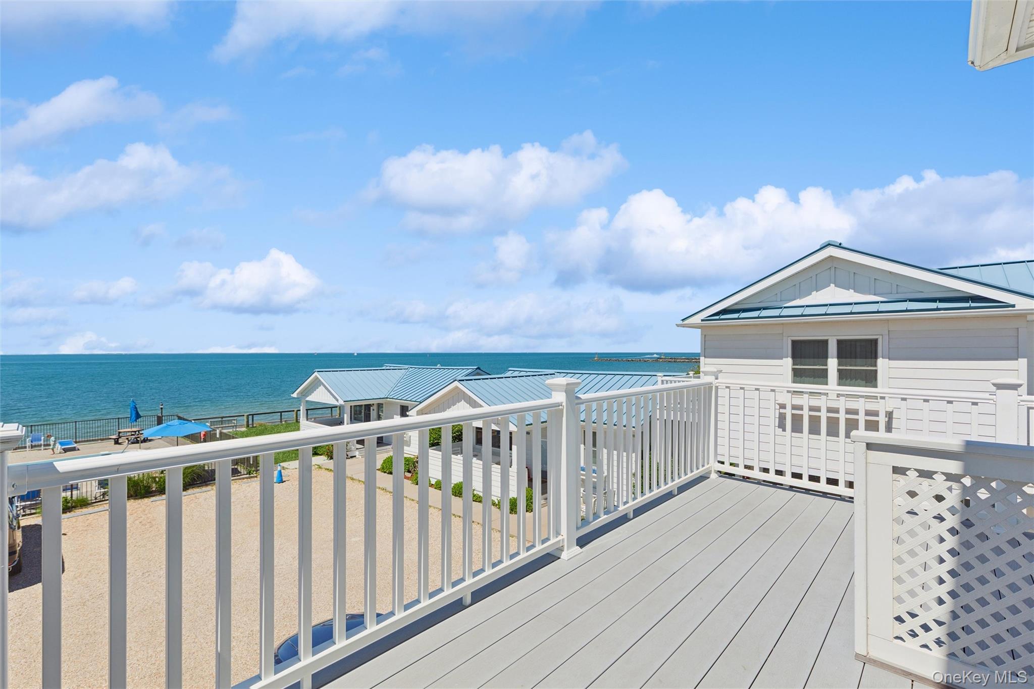 6 Soundview #G Drive, Unit G photo 18