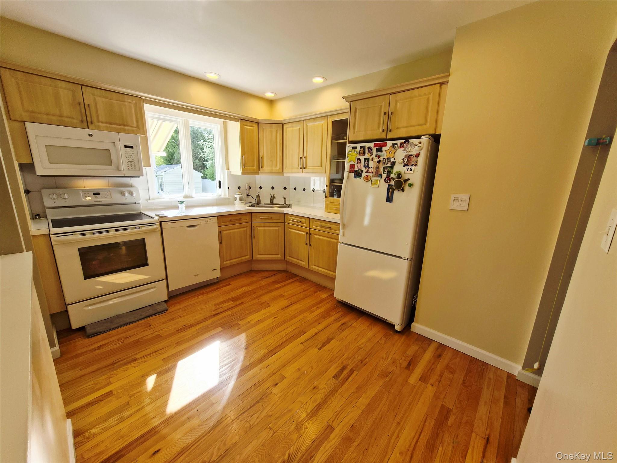1920 Clemons Street – For Sale photo 8
