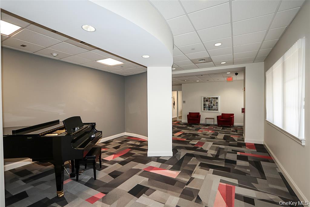 100 Harbor View Drive, Unit 251 photo 21